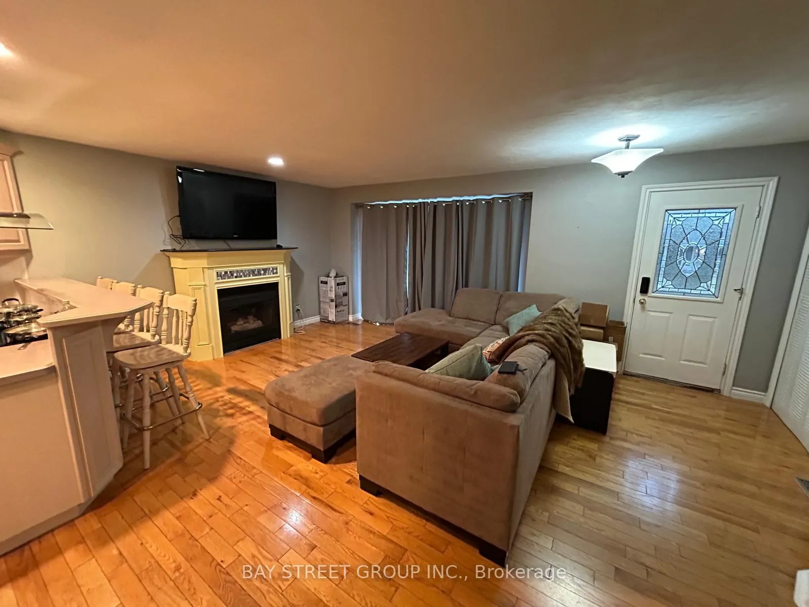 Photo 5 of 125 Loyalist Drive, Hamilton, Corman — HOMEH