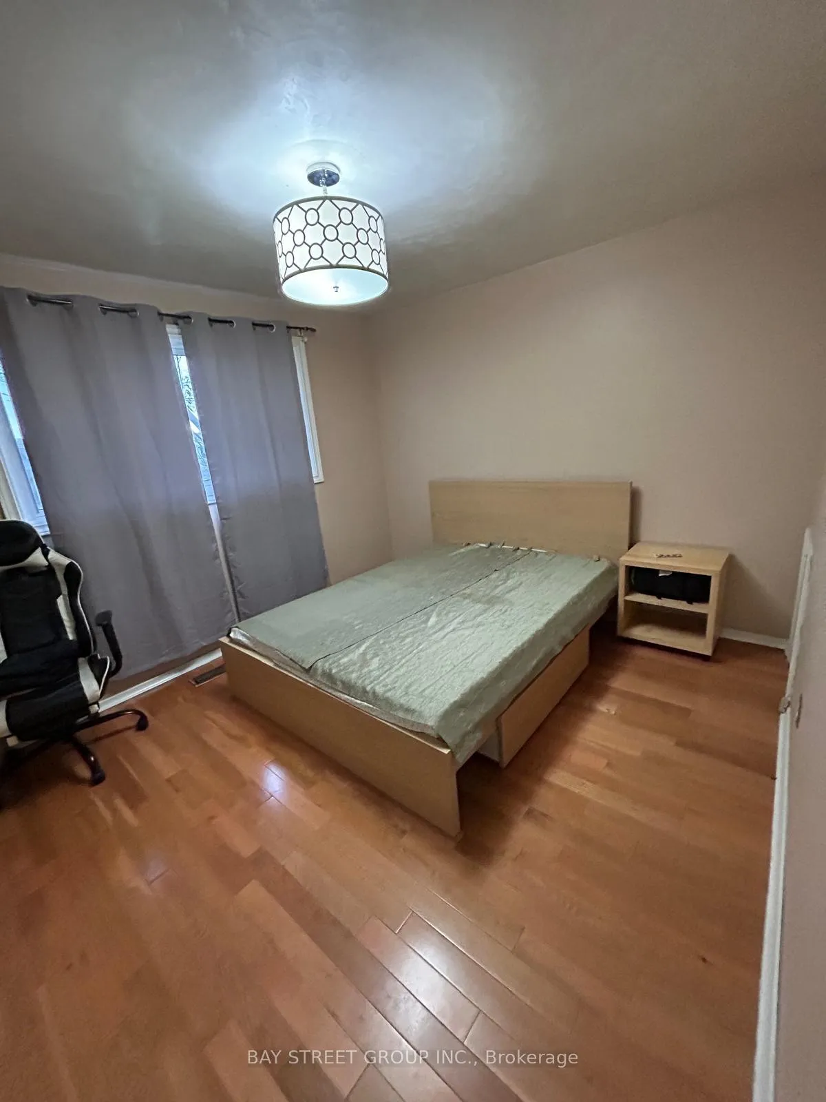 Photo 8 of 125 Loyalist Drive, Hamilton, Corman — HOMEH