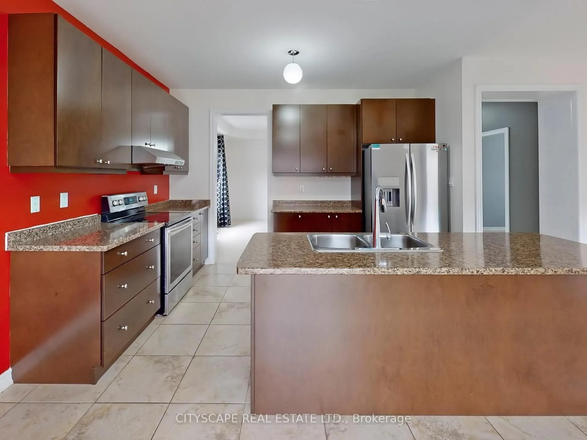 Photo 3 of 844 O'Reilly Crescent, Shelburne — HOMEH