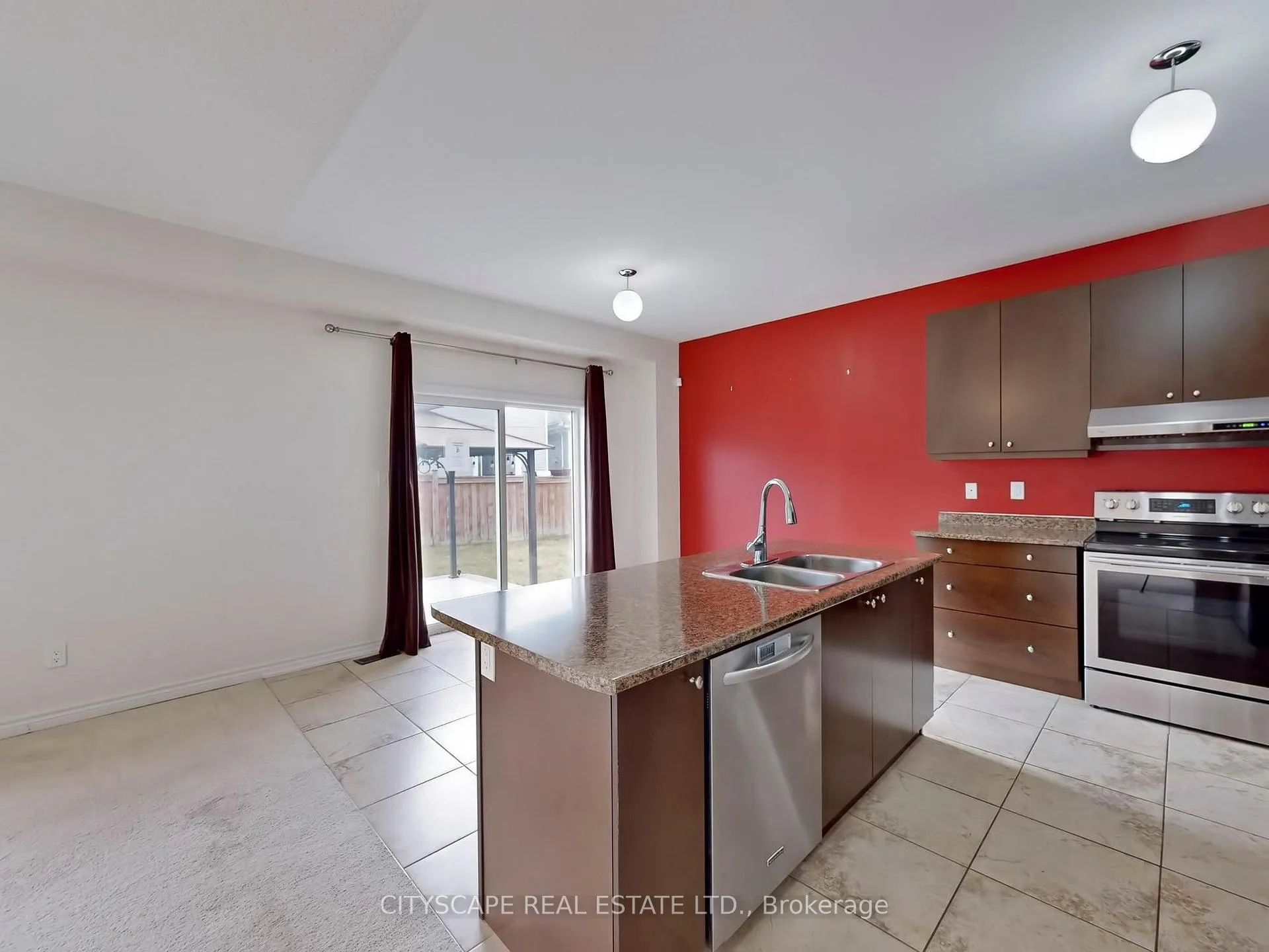 Photo 6 of 844 O'Reilly Crescent, Shelburne — HOMEH