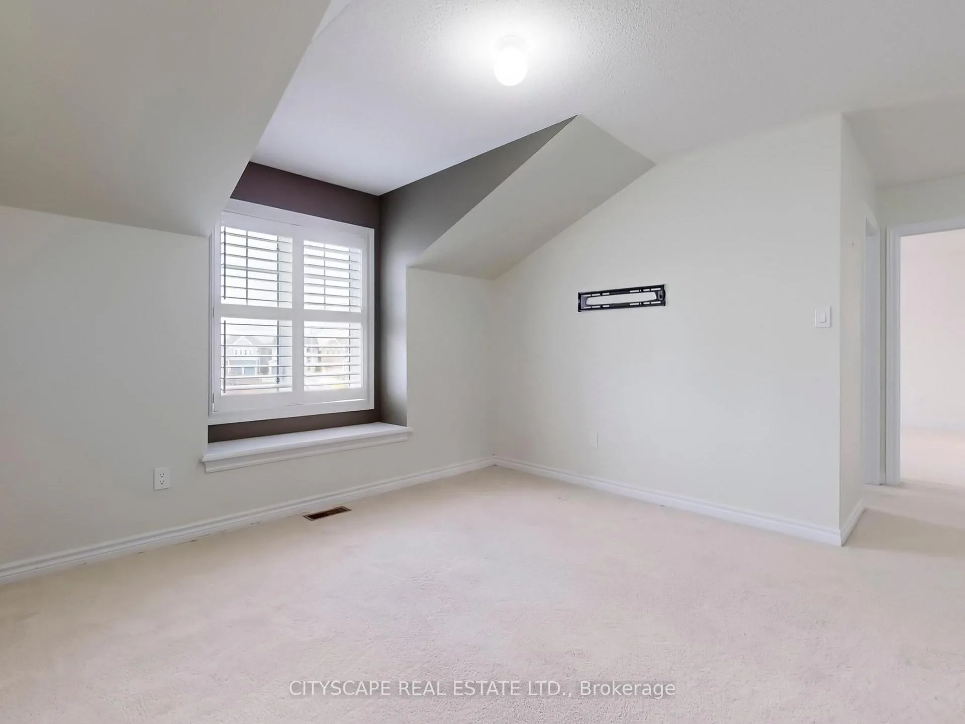 Photo 19 of 844 O'Reilly Crescent, Shelburne — HOMEH