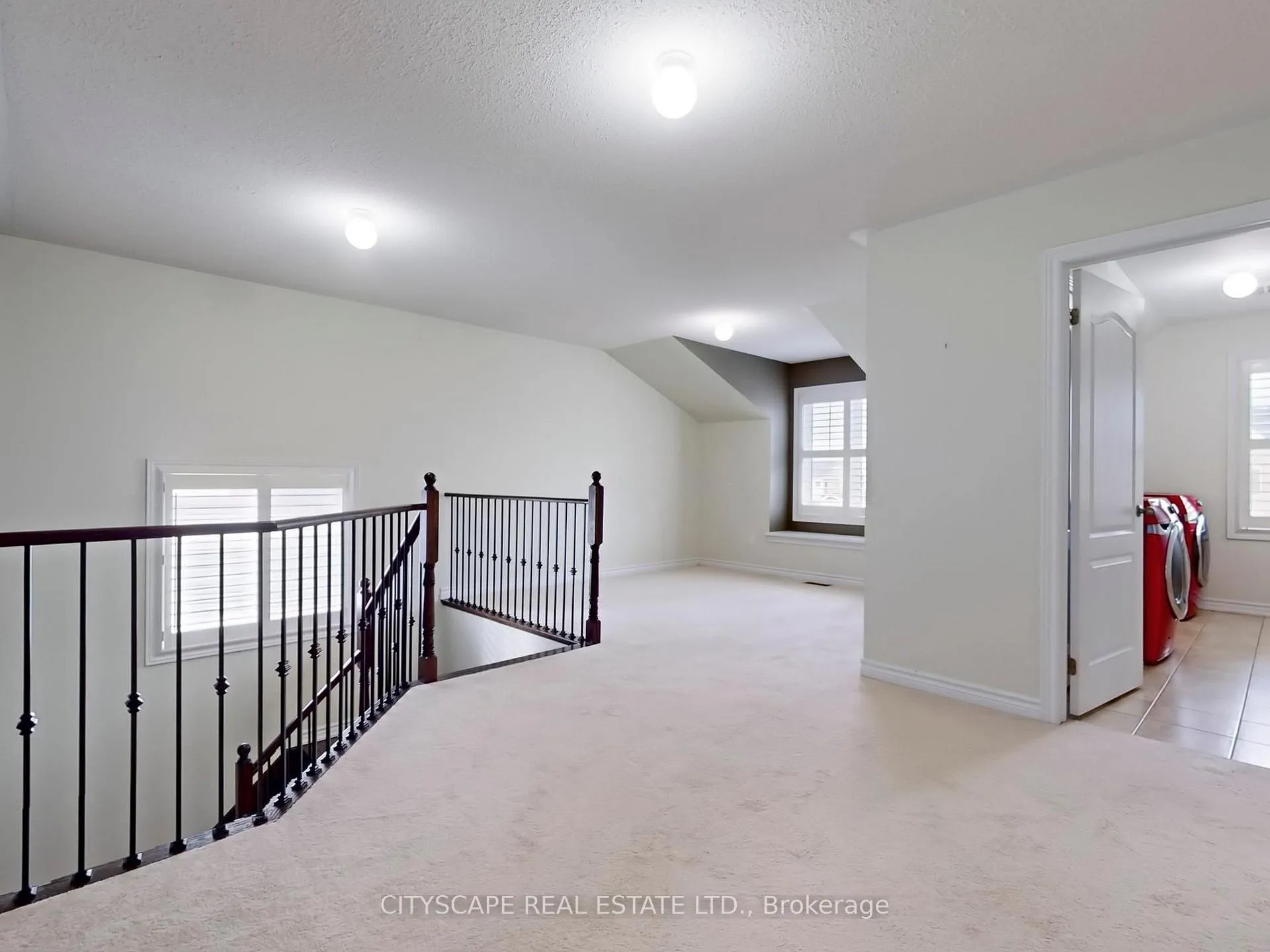 Photo 20 of 844 O'Reilly Crescent, Shelburne — HOMEH