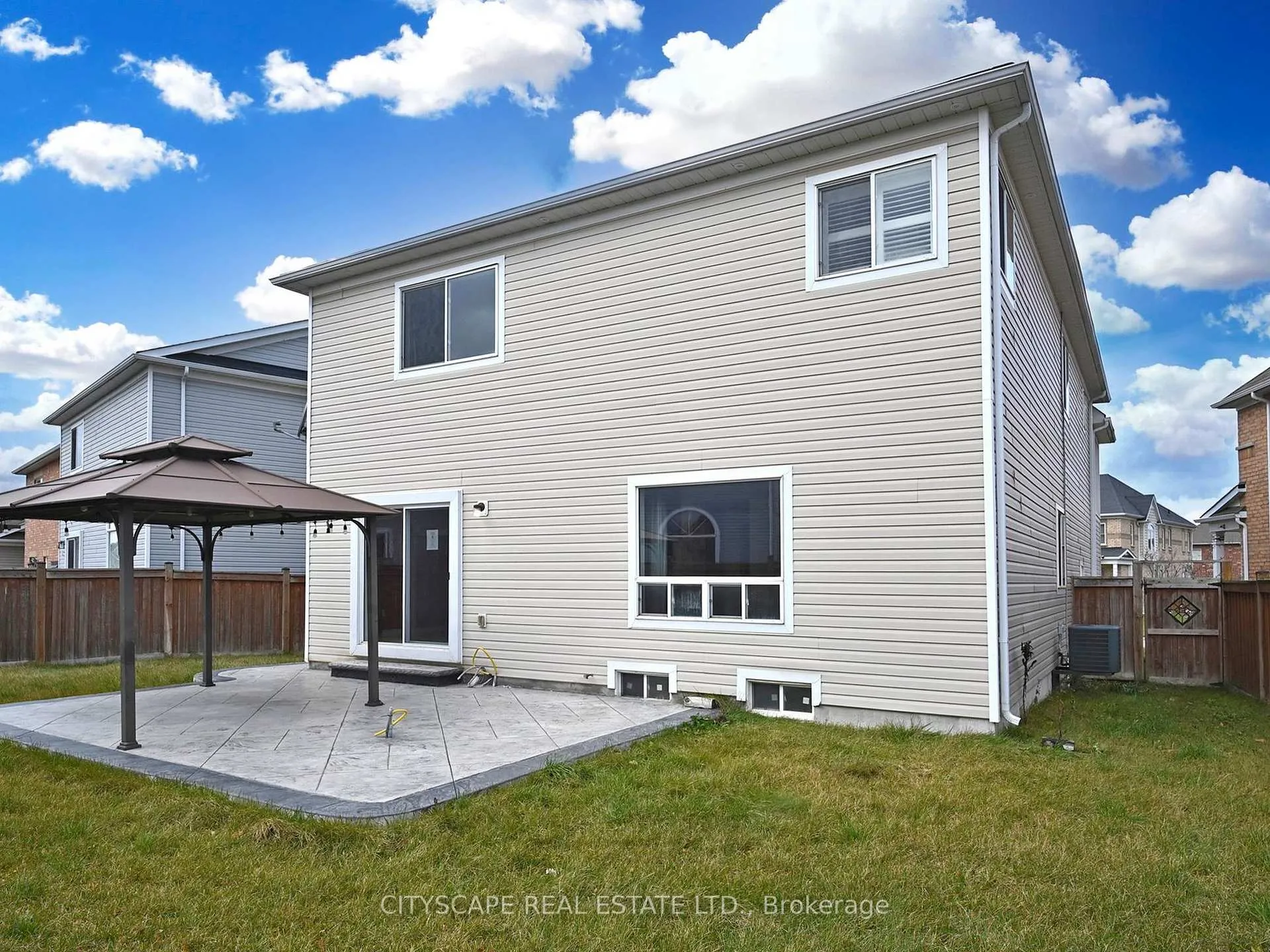 Photo 39 of 844 O'Reilly Crescent, Shelburne — HOMEH
