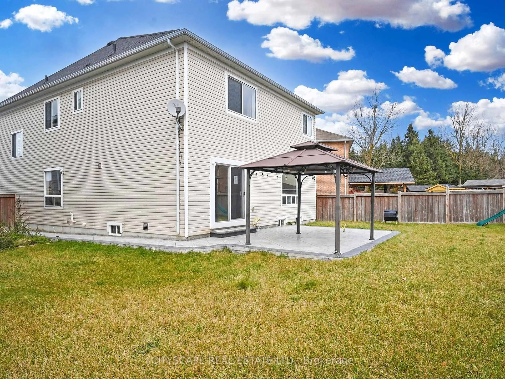 Photo 40 of 844 O'Reilly Crescent, Shelburne — HOMEH