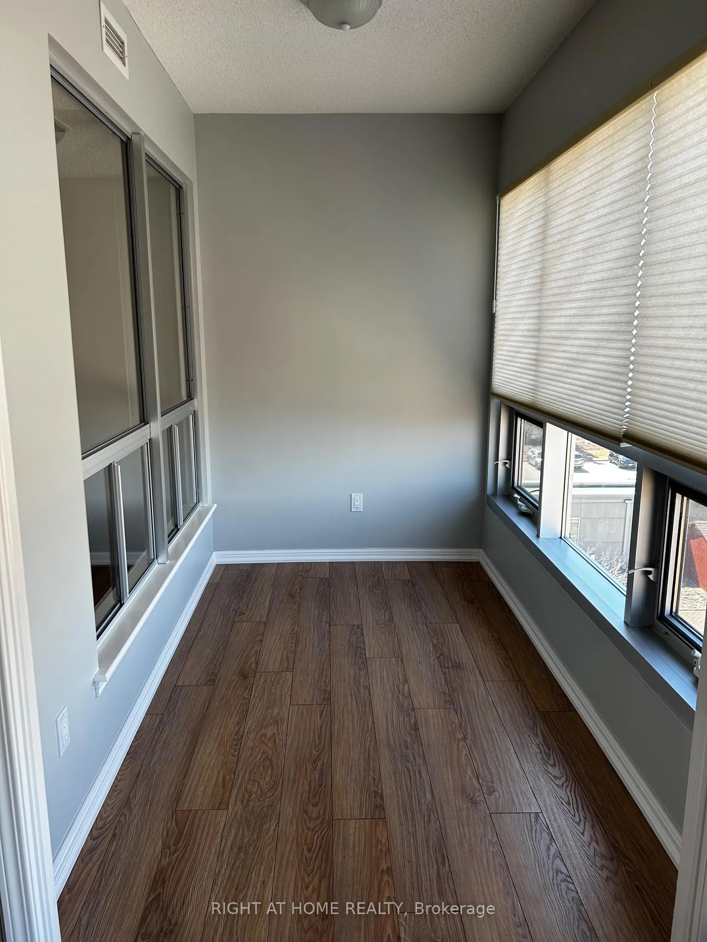 Photo 20 of Unit 513, 94 Dean Avenue, Barrie, Painswick South — HOMEH