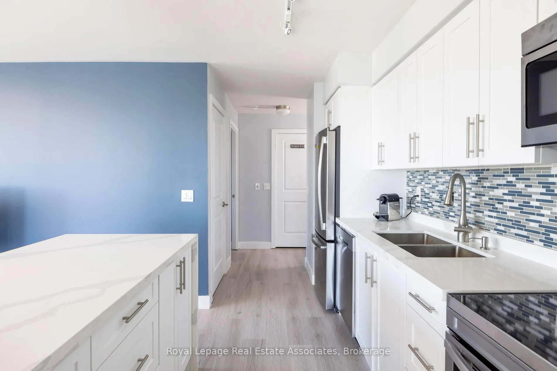 Photo 16 of Unit 1203, 100 Western Battery Road, Toronto, Niagara — HOMEH