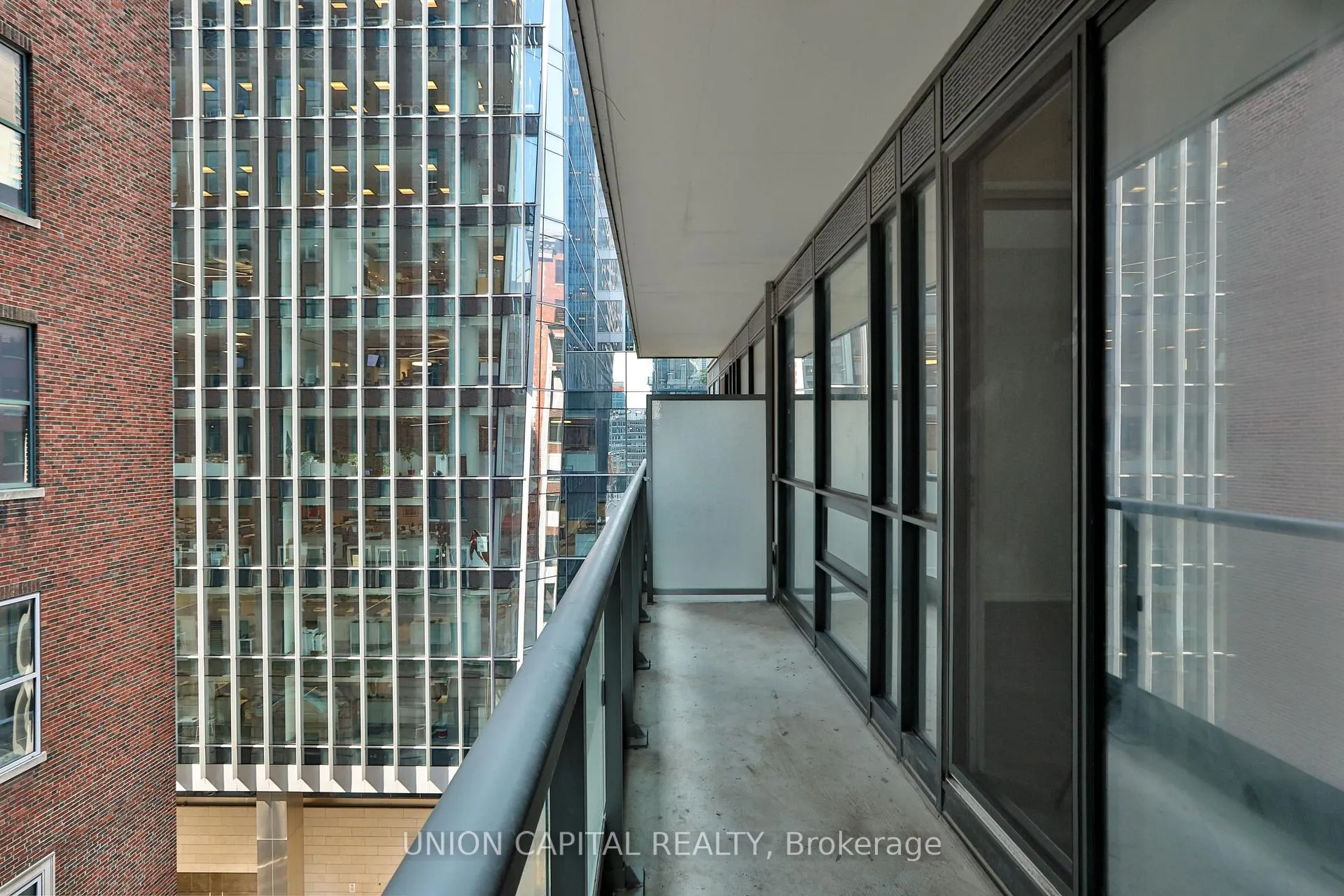 Photo 19 of Unit 710, 70 Temperance Street, Toronto, Bay Street Corridor — HOMEH
