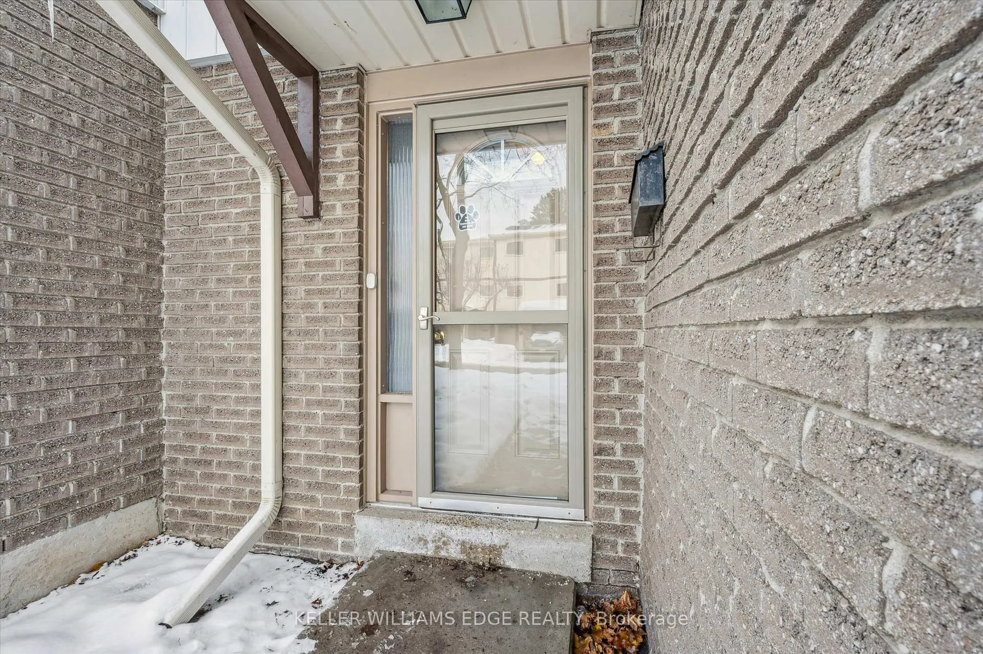 Photo 2 of Unit 31, 51 Paulander Drive, Kitchener — HOMEH
