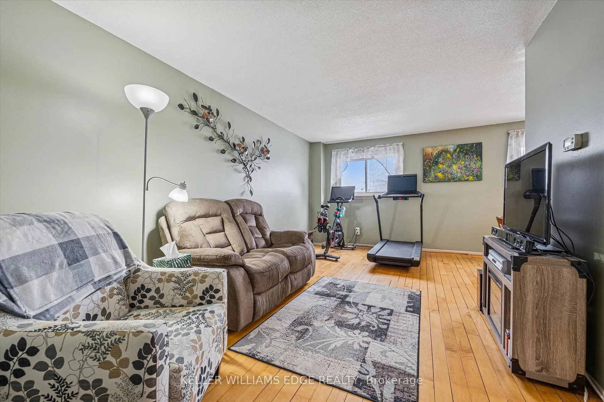 Photo 4 of Unit 31, 51 Paulander Drive, Kitchener — HOMEH