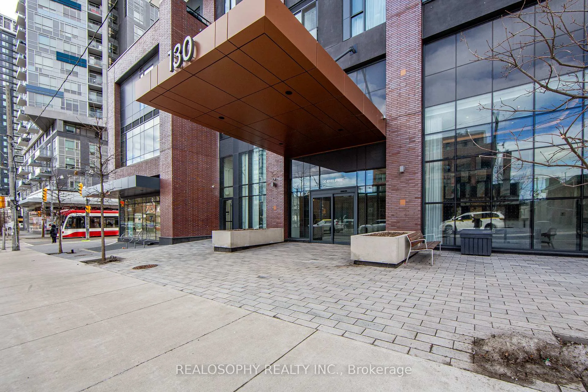 Photo 2 of Unit 1905, 130 River Street, Toronto, Regent Park — HOMEH