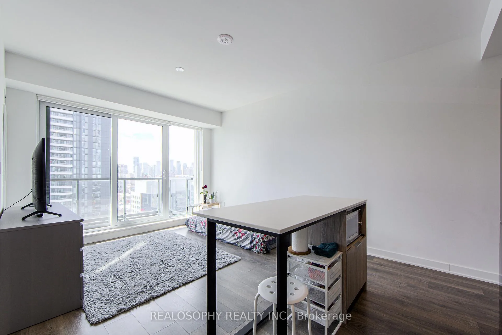 Photo 9 of Unit 1905, 130 River Street, Toronto, Regent Park — HOMEH