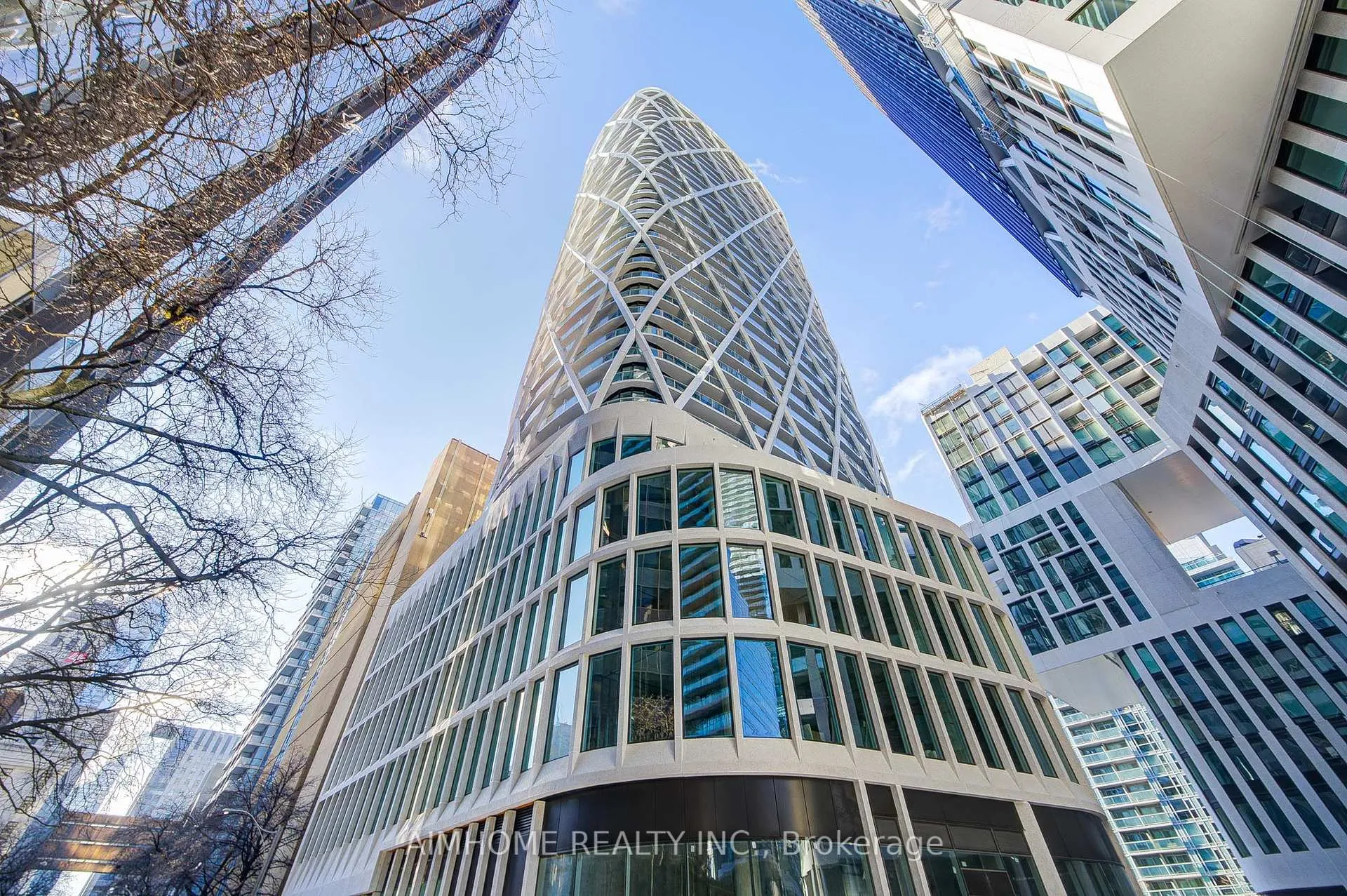 Photo 1 of Unit 2412, 230 Simcoe Street, Toronto, Kensington-Chinatown — HOMEH