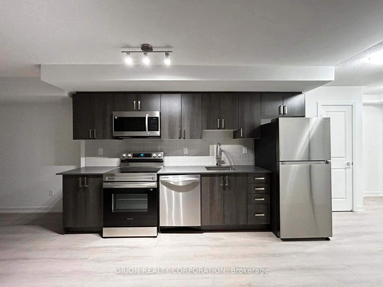 Photo 1 of Unit 804, 1435 Celebration Drive, Pickering, Bay Ridges — HOMEH