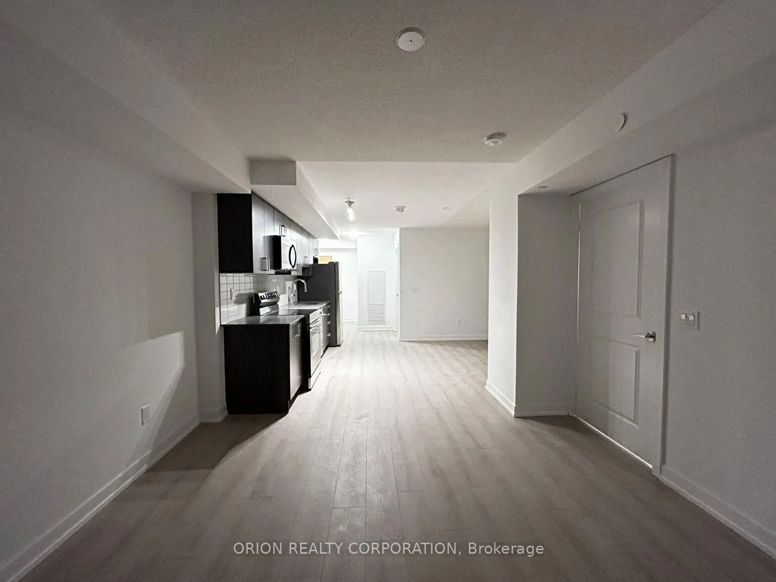 Photo 5 of Unit 804, 1435 Celebration Drive, Pickering, Bay Ridges — HOMEH