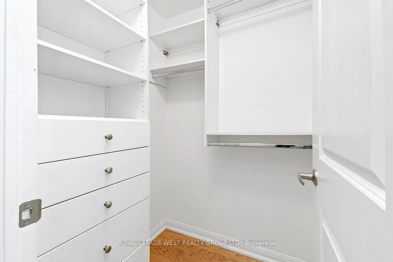 Photo 23 of Unit 809, 628 Fleet Street, Toronto, Niagara — HOMEH