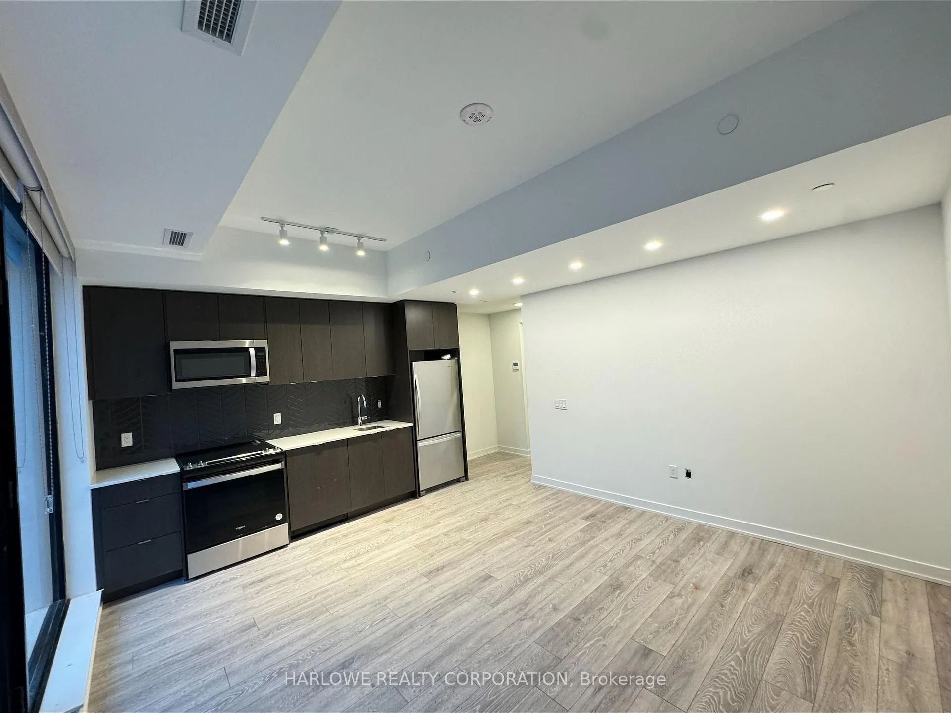 Photo 1 of Unit 163 E, 1610 Charles Street E, Whitby, Port Whitby — HOMEH