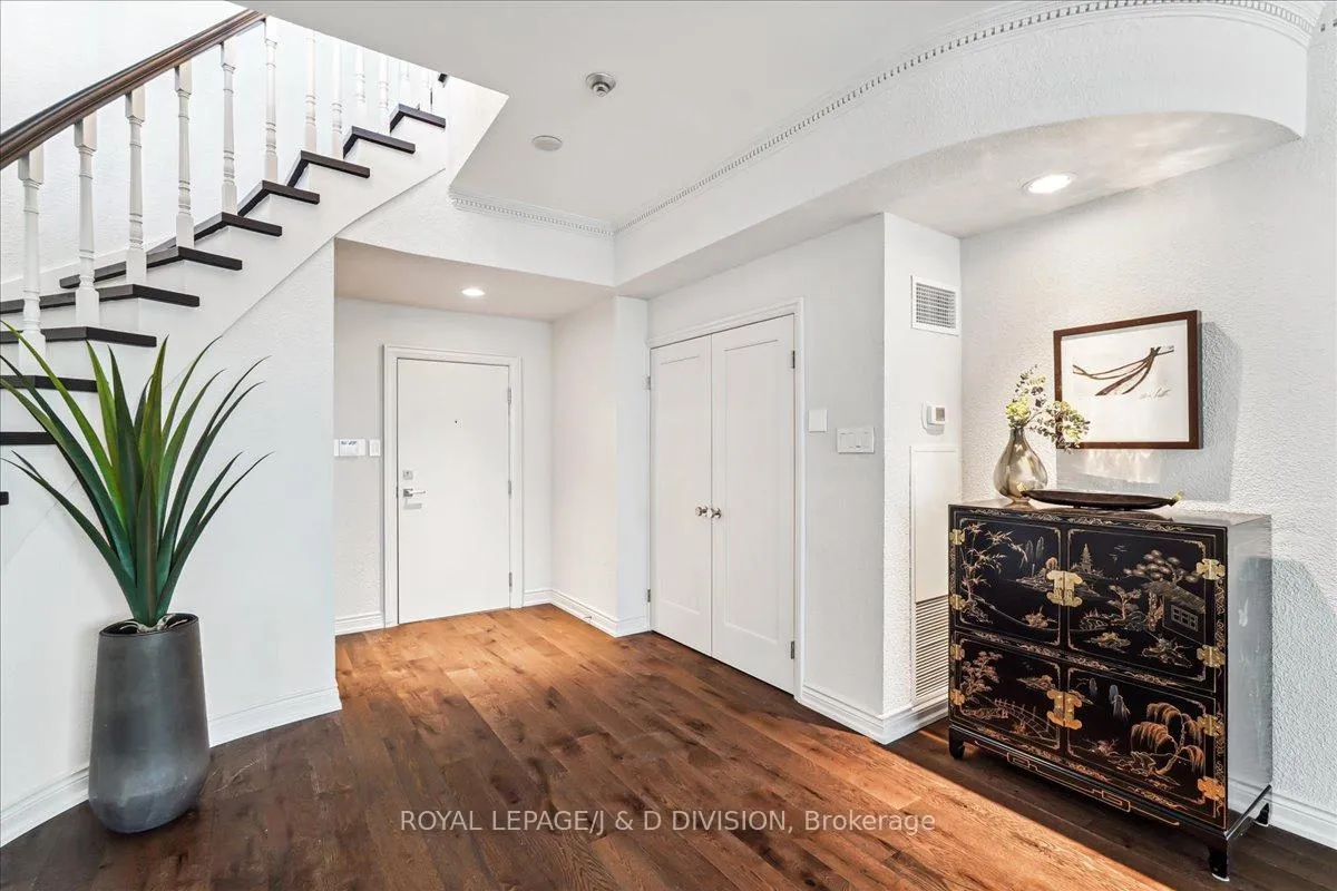 Photo 3 of Unit PH9, 3800 Yonge Street, Toronto, Bedford Park-Nortown — HOMEH