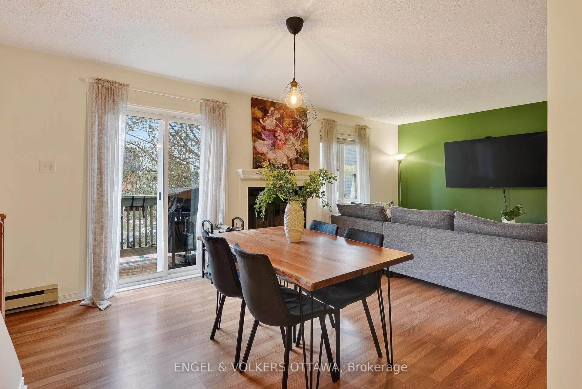 Photo 4 of Unit 208, 6 Terrace Drive, Ottawa, Westcliffe Estates — HOMEH