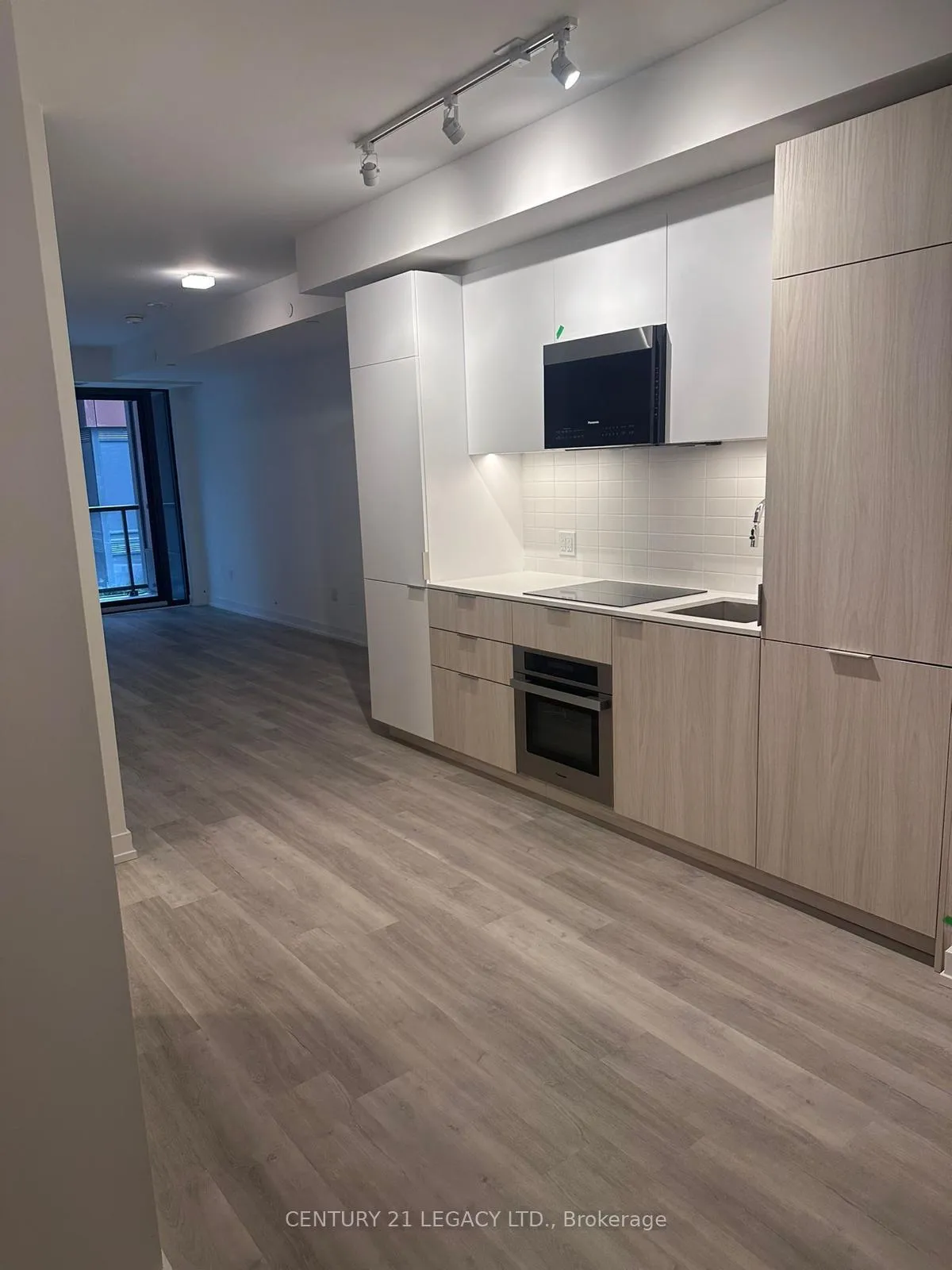 Photo 7 of Unit 301, 28 Eastern Avenue, Toronto, Moss Park — HOMEH