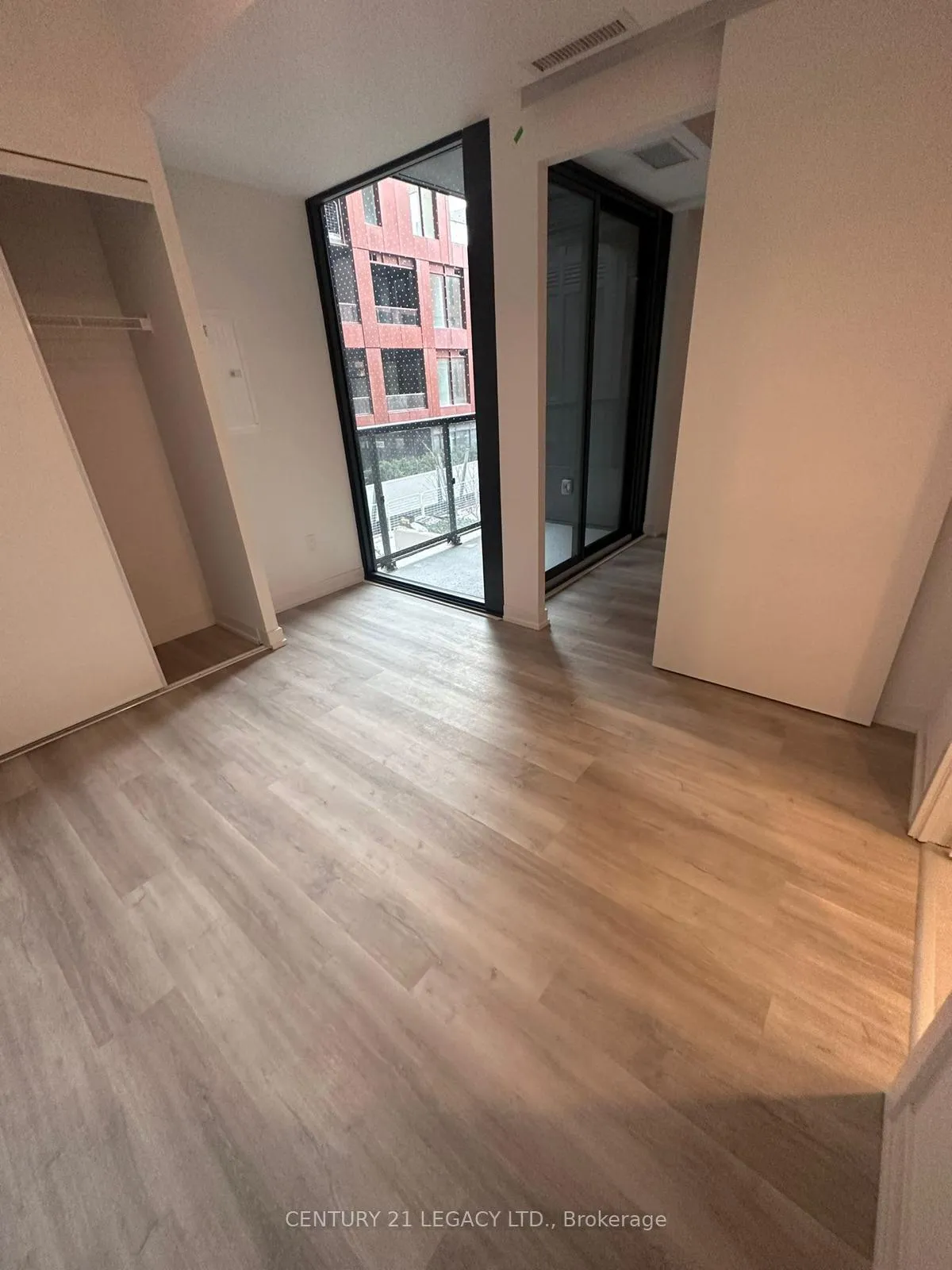 Photo 10 of Unit 301, 28 Eastern Avenue, Toronto, Moss Park — HOMEH