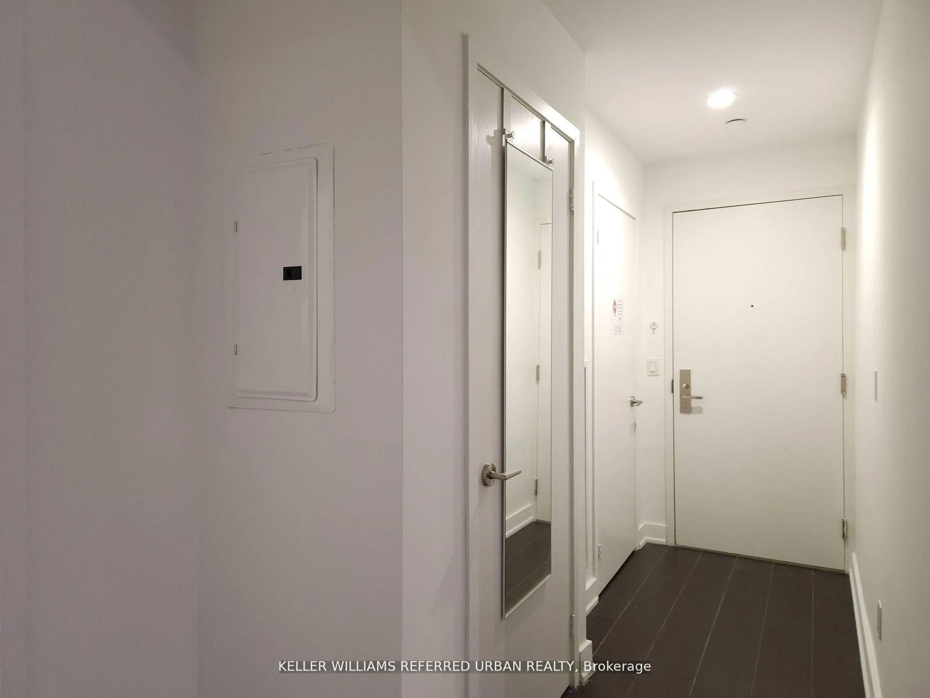 Photo 13 of Unit 709, 75 St Nicholas Street, Toronto, Bay Street Corridor — HOMEH