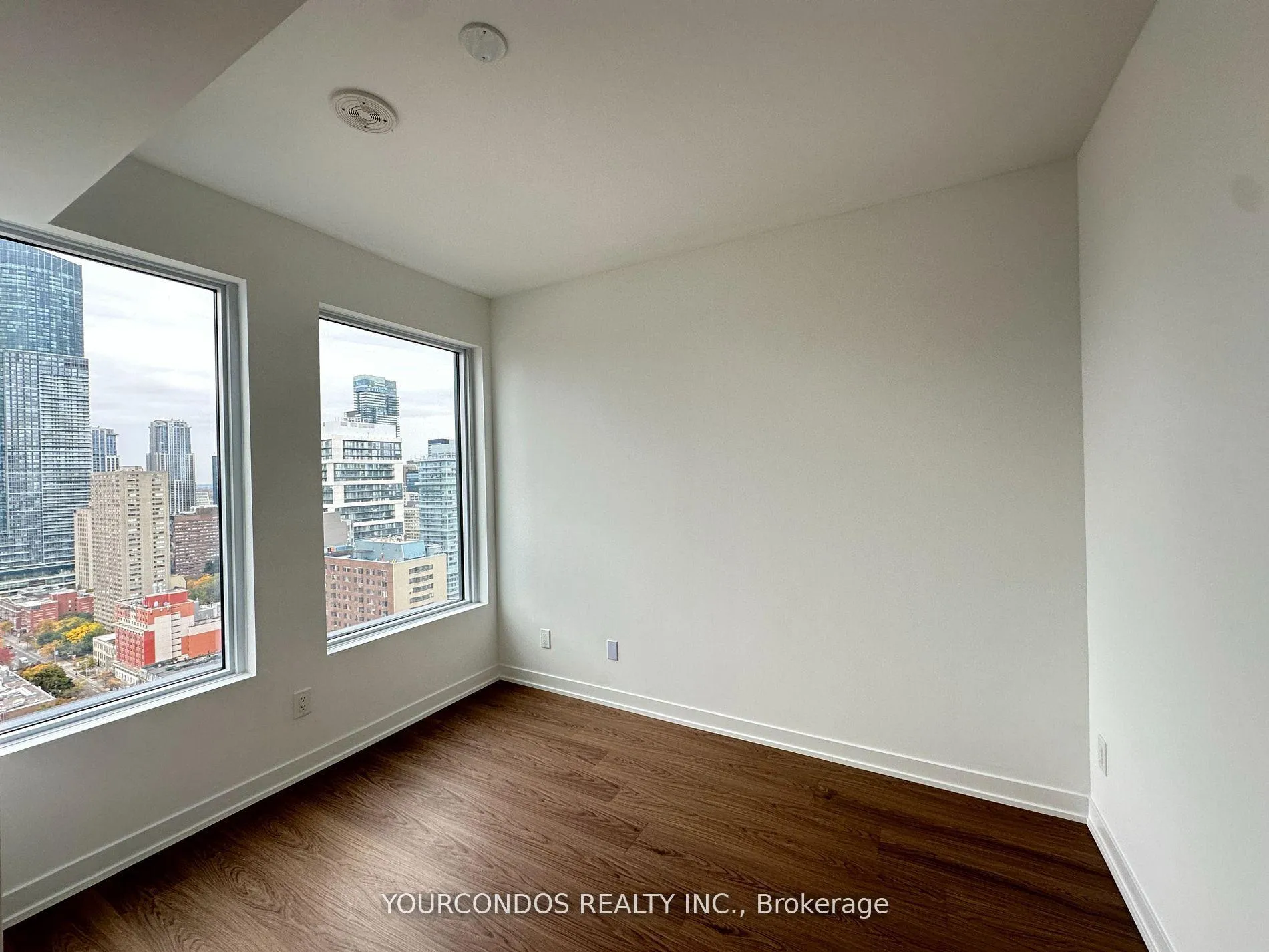 Photo 9 of Unit 3205, 319 Jarvis Street, Toronto, Moss Park — HOMEH