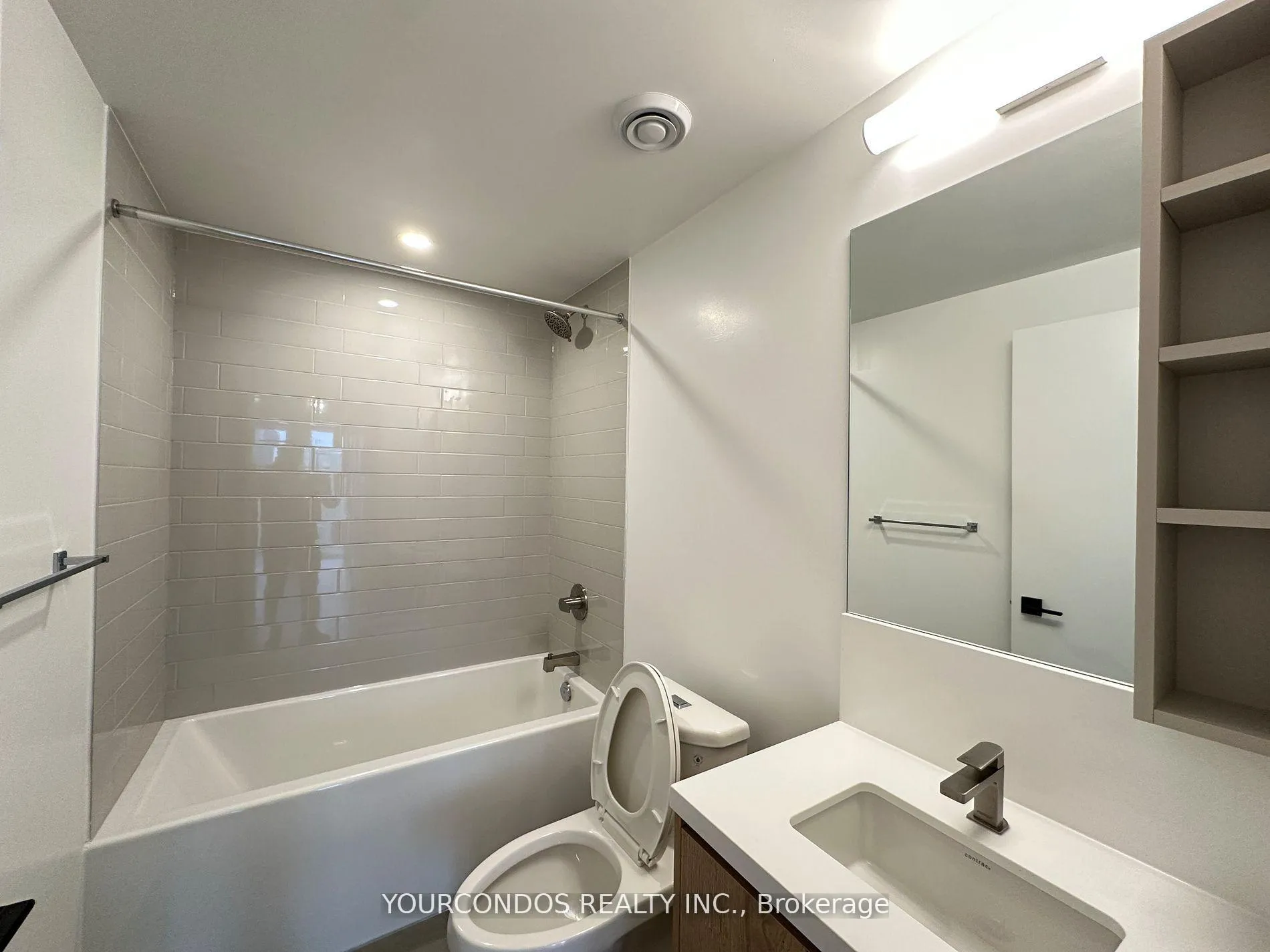 Photo 10 of Unit 3205, 319 Jarvis Street, Toronto, Moss Park — HOMEH