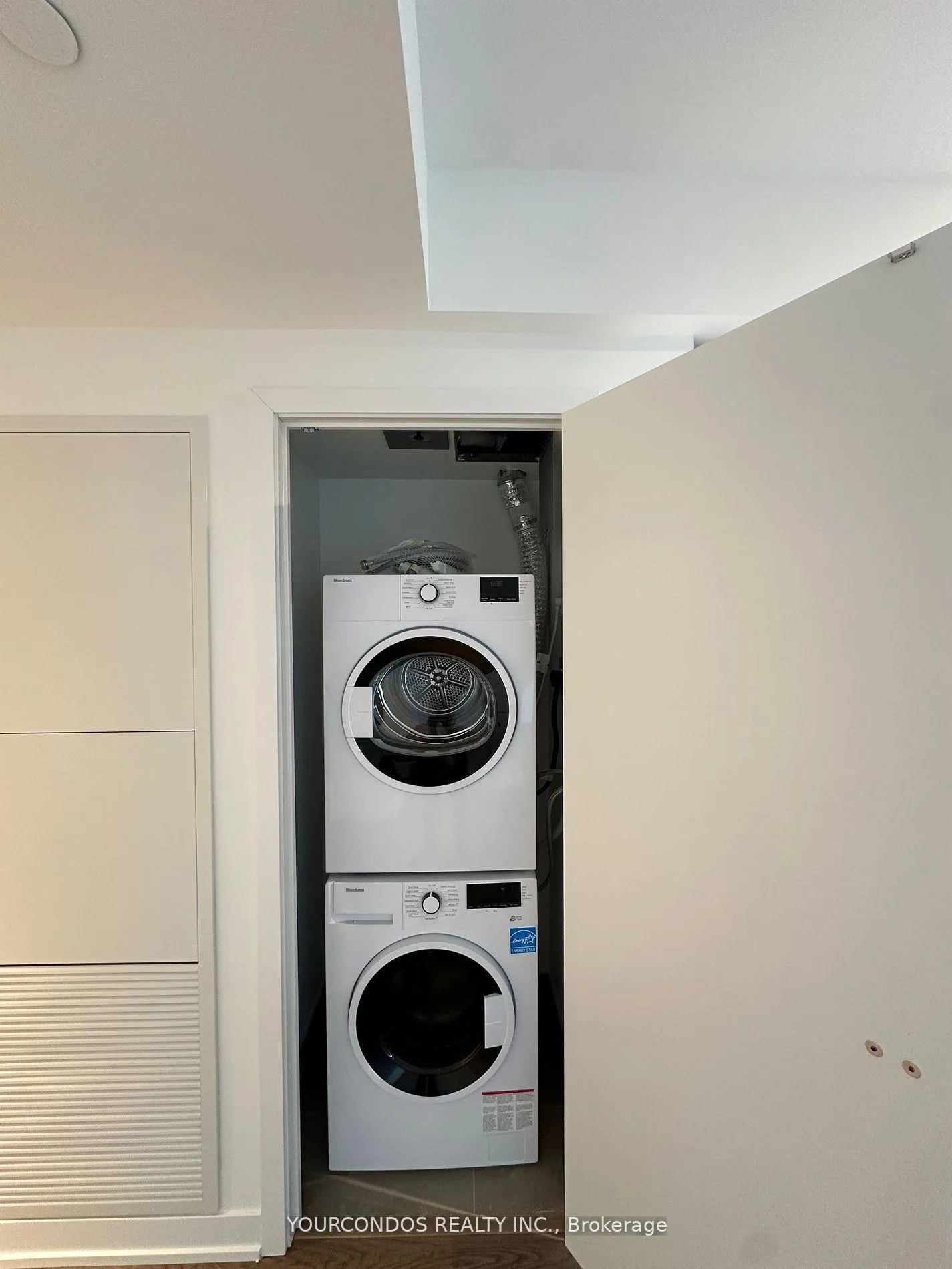 Photo 11 of Unit 3205, 319 Jarvis Street, Toronto, Moss Park — HOMEH