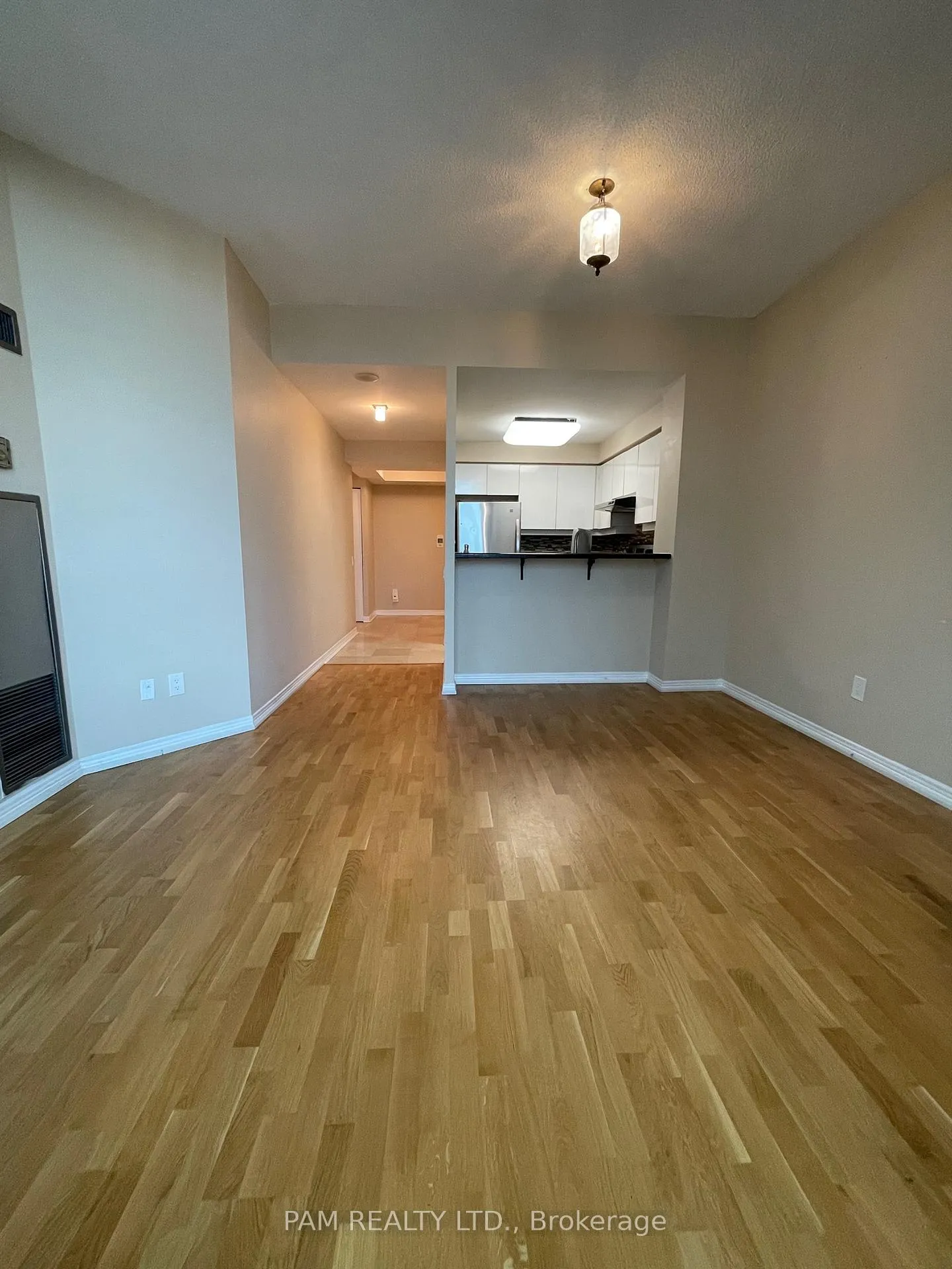 Photo 2 of Unit PH109, 942 Yonge Street, Toronto, The Annex — HOMEH