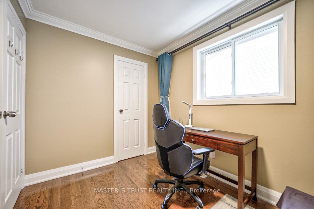 Photo 27 of 127 Batson Drive, Aurora, Aurora Village — HOMEH