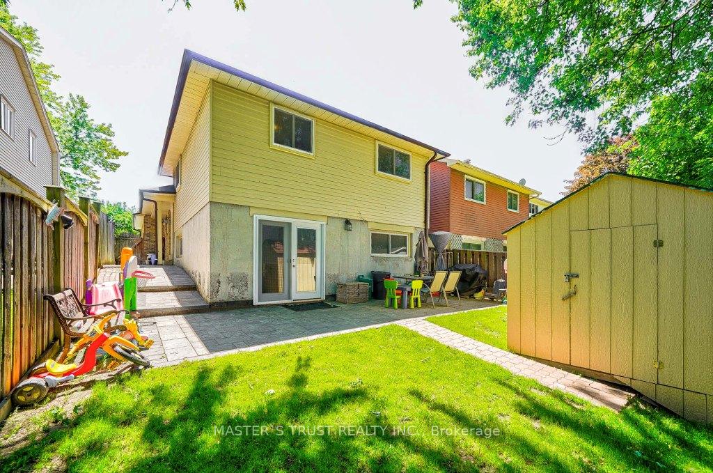 Photo 34 of 127 Batson Drive, Aurora, Aurora Village — HOMEH
