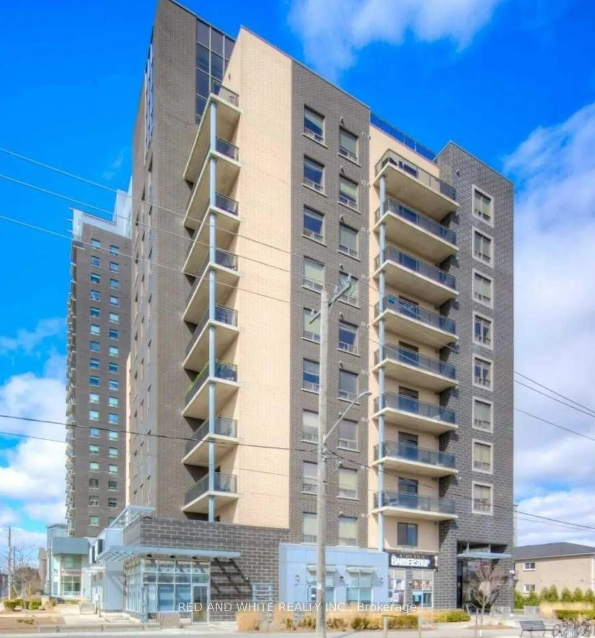 Front of Unit 1105, 8 Hickory Street W