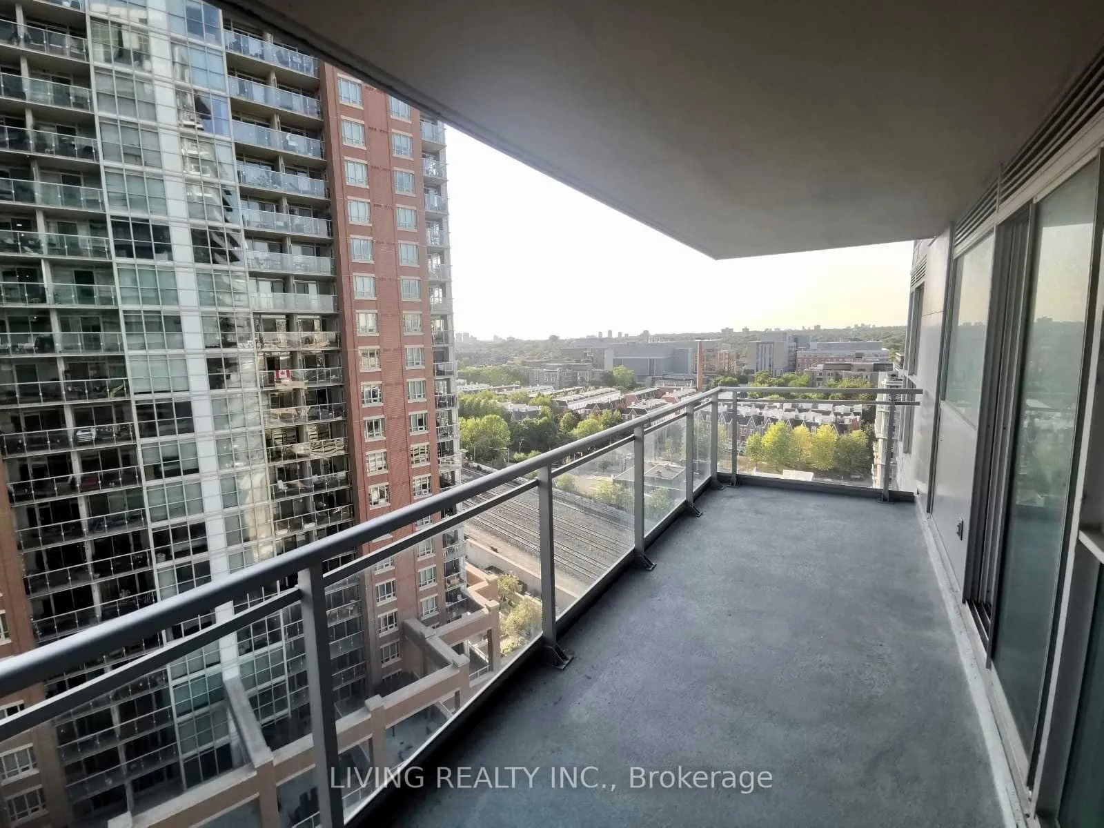 Photo 13 of Unit 1407, 100 Western Battery Road, Toronto, Niagara — HOMEH