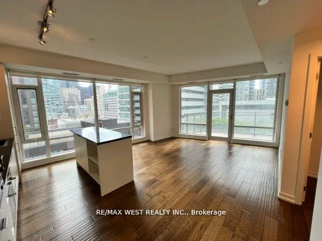 Photo 9 of Unit 1209, 21 Widmer Street, Toronto, Waterfront Communities — HOMEH