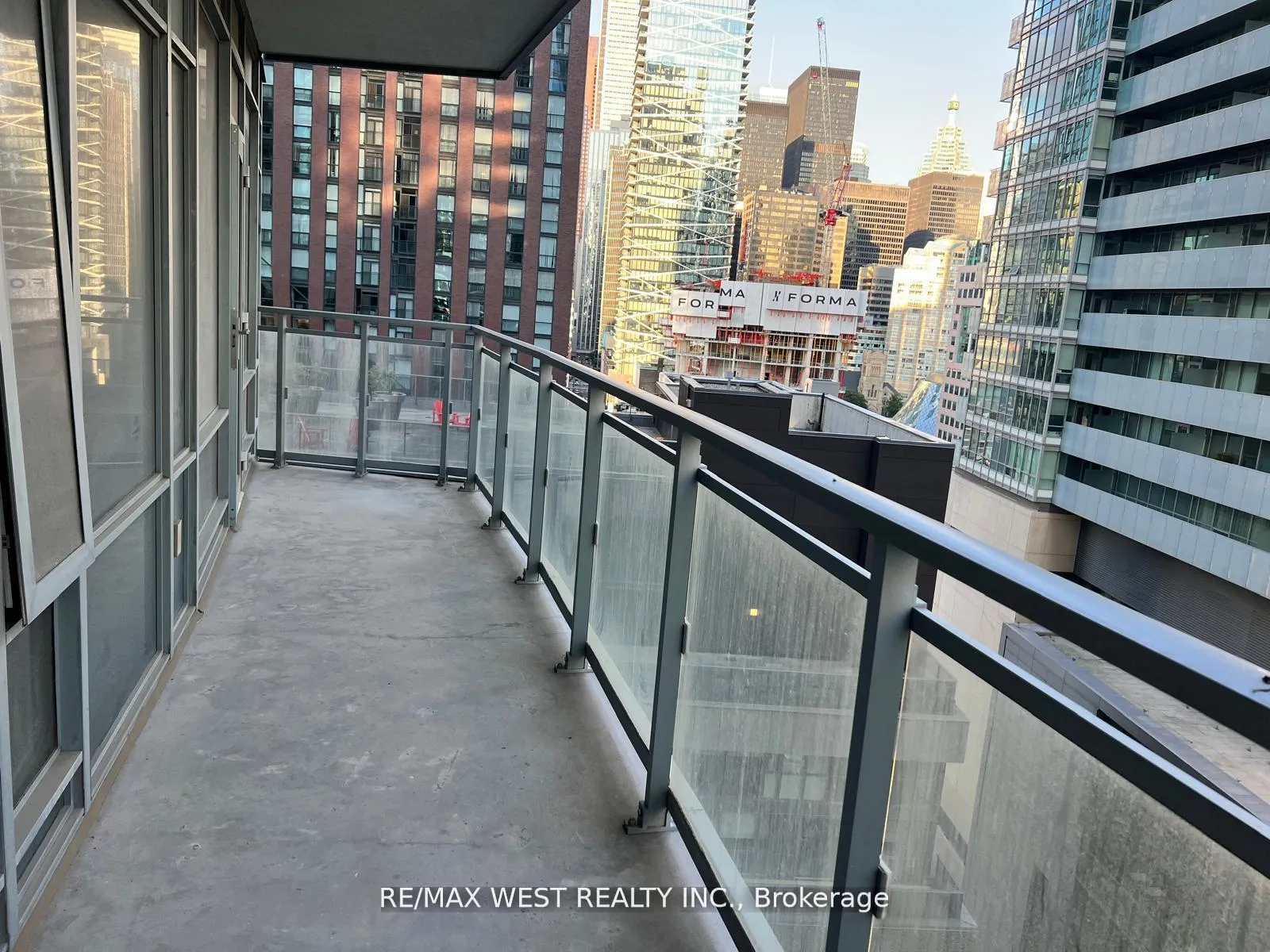Photo 24 of Unit 1209, 21 Widmer Street, Toronto, Waterfront Communities — HOMEH