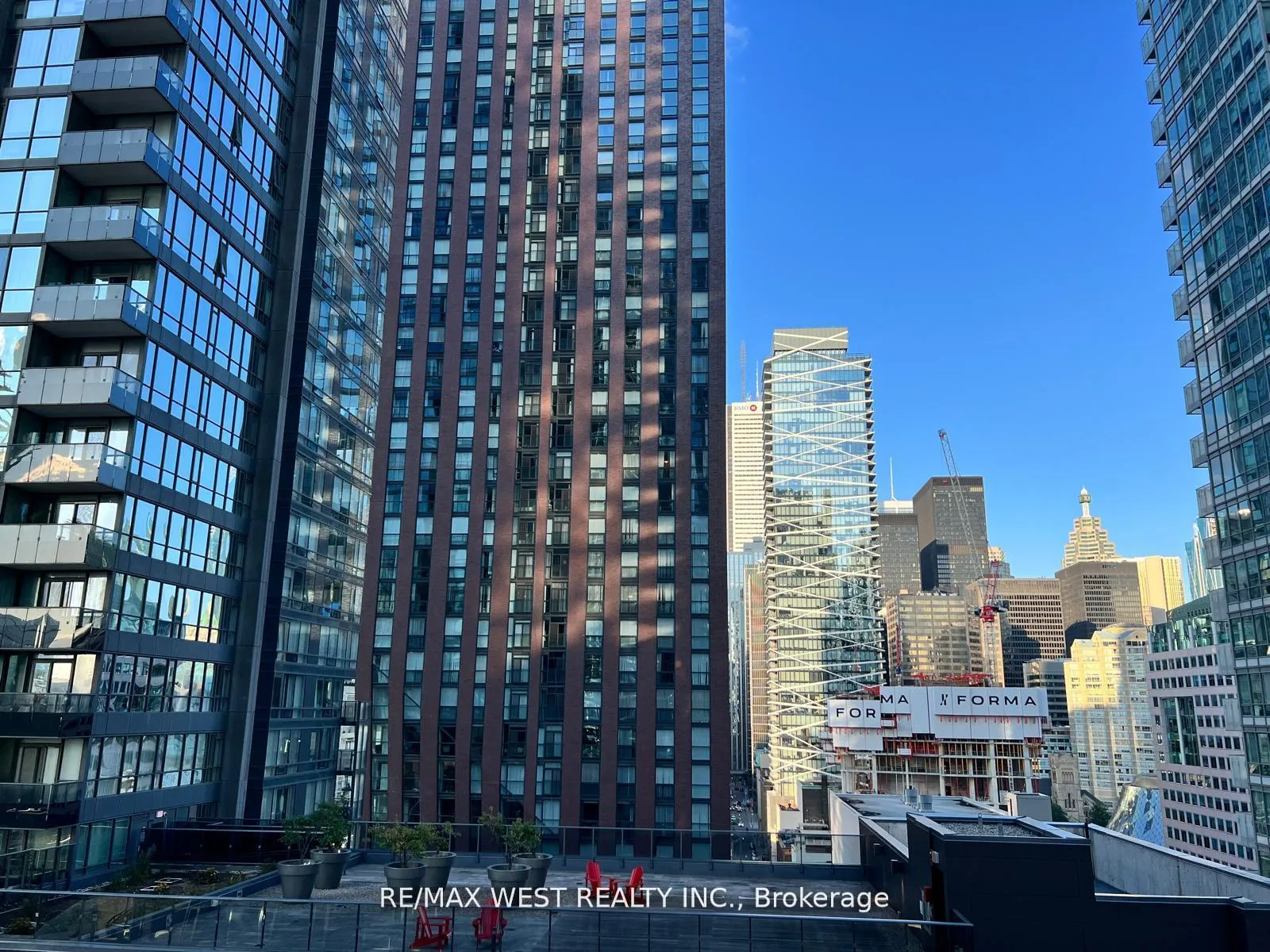 Photo 27 of Unit 1209, 21 Widmer Street, Toronto, Waterfront Communities — HOMEH
