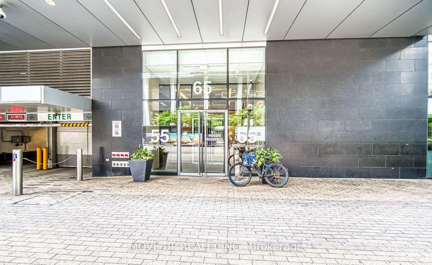 Photo 3 of Unit 3606, 55 Bremner Boulevard, Toronto, Waterfront Communities — HOMEH