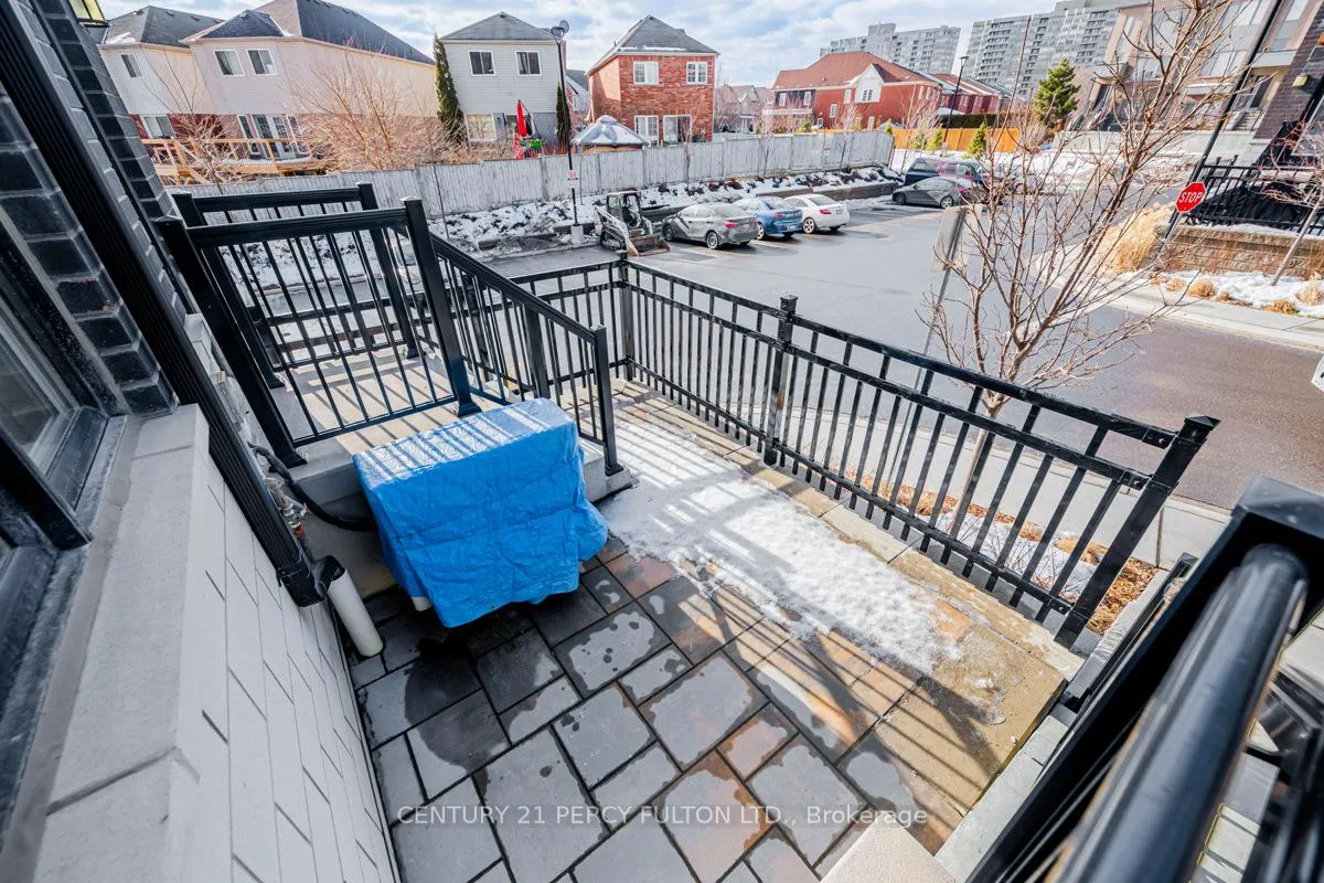 Photo 10 of Unit 407, 1555 Kingston Road E, Pickering, Town Centre — HOMEH