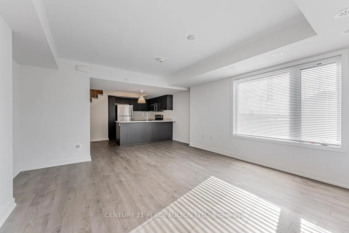 Photo 12 of Unit 407, 1555 Kingston Road E, Pickering, Town Centre — HOMEH