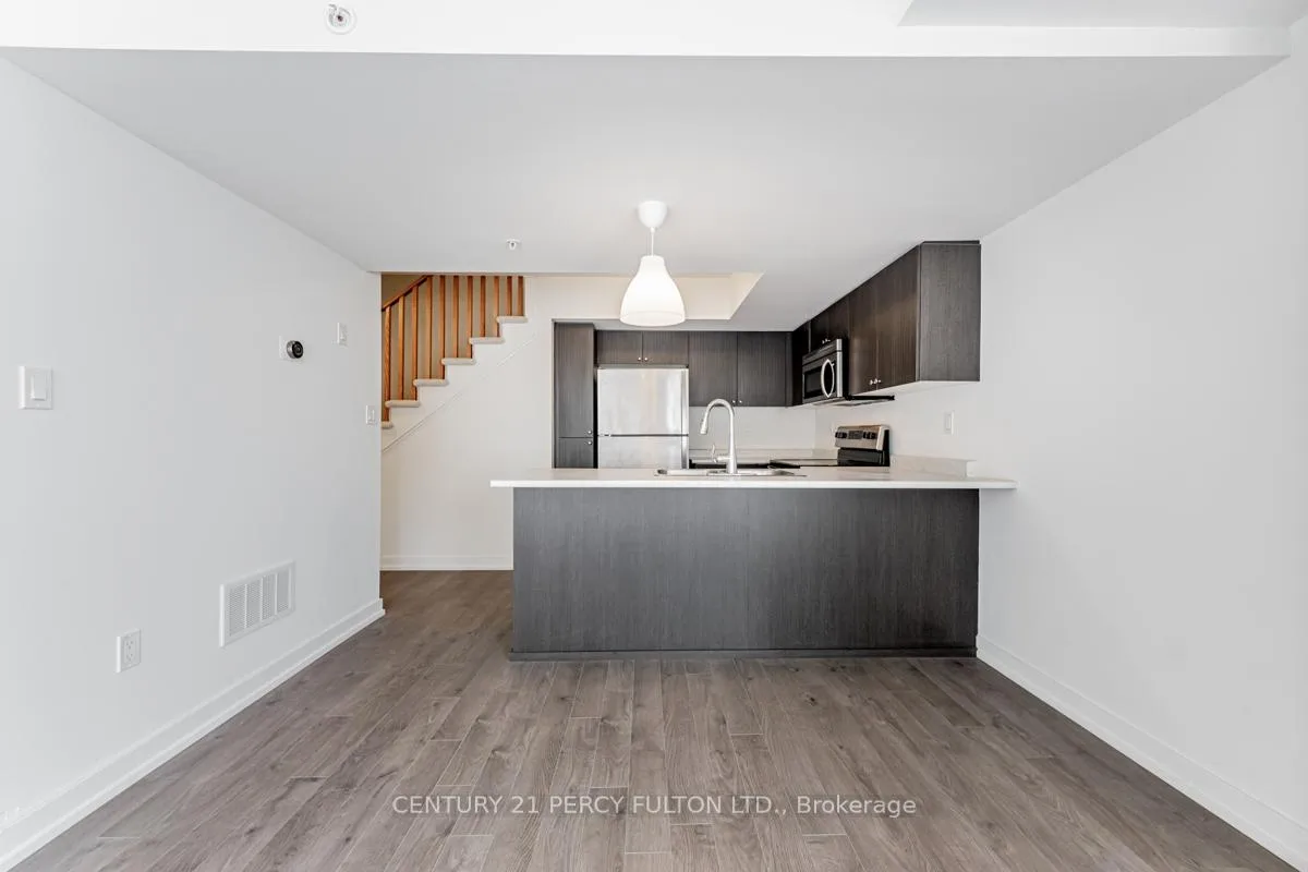 Photo 13 of Unit 407, 1555 Kingston Road E, Pickering, Town Centre — HOMEH