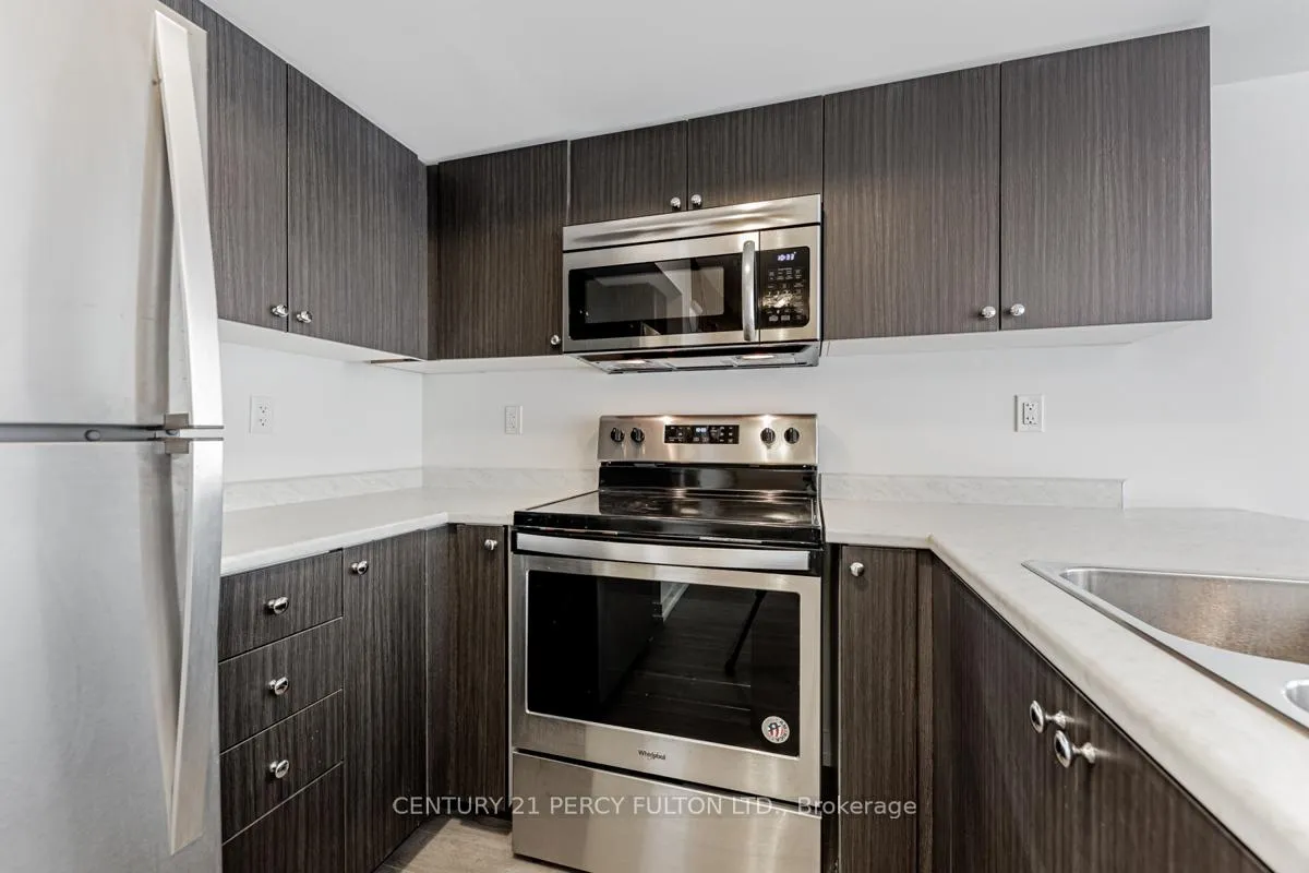 Photo 15 of Unit 407, 1555 Kingston Road E, Pickering, Town Centre — HOMEH