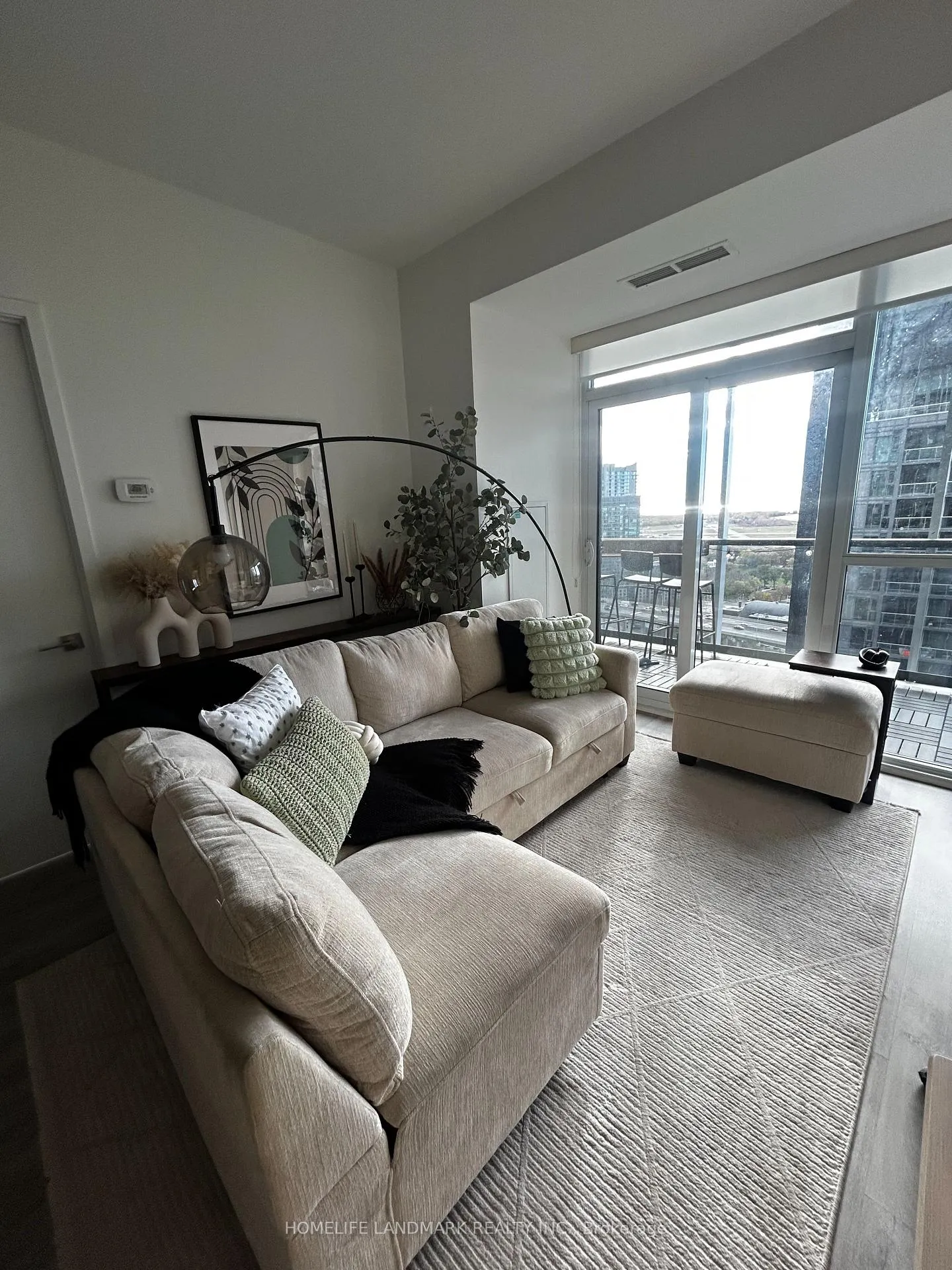 Photo 3 of Unit 2301, 50 Ordnance Street, Toronto, Niagara — HOMEH