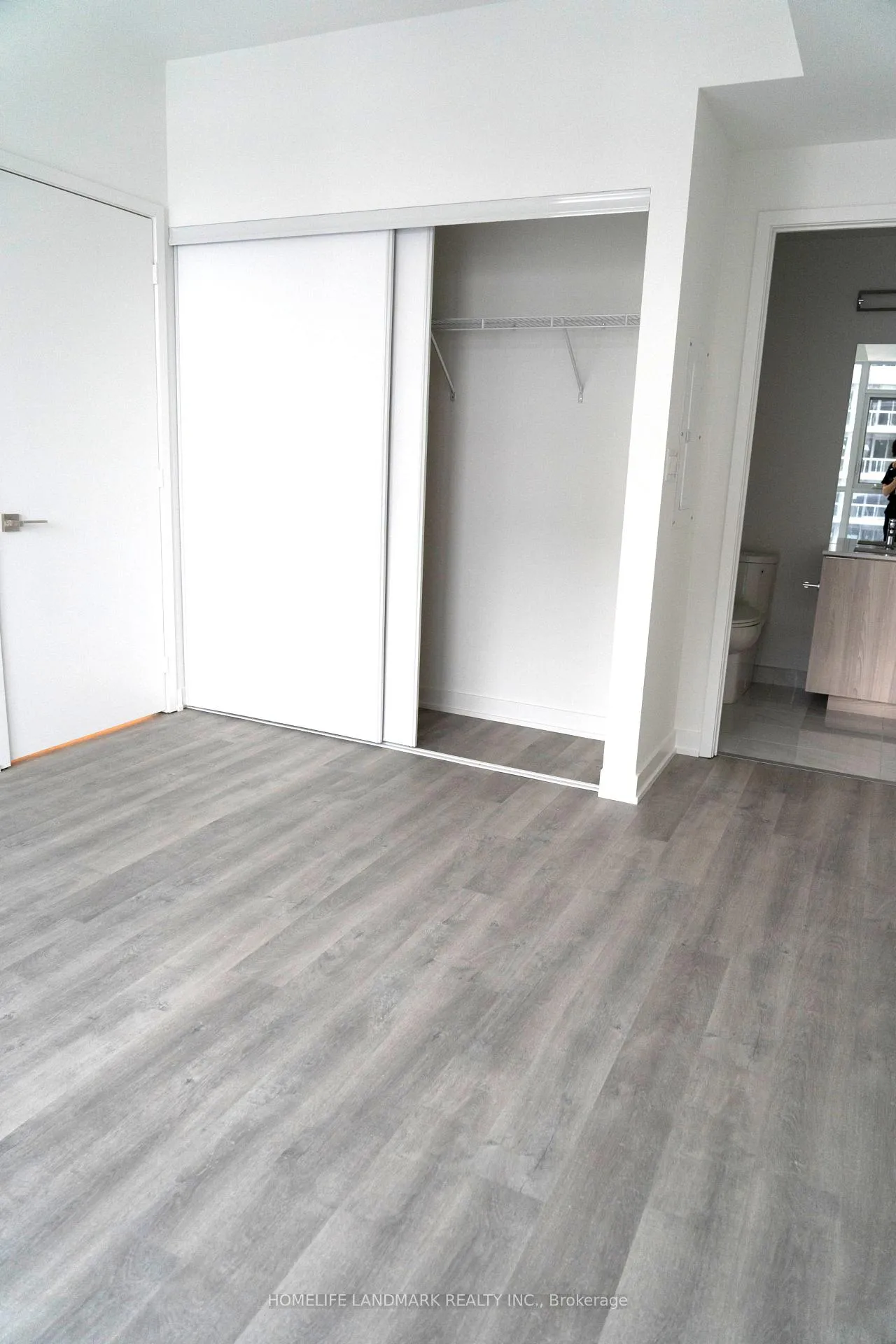 Photo 6 of Unit 2301, 50 Ordnance Street, Toronto, Niagara — HOMEH