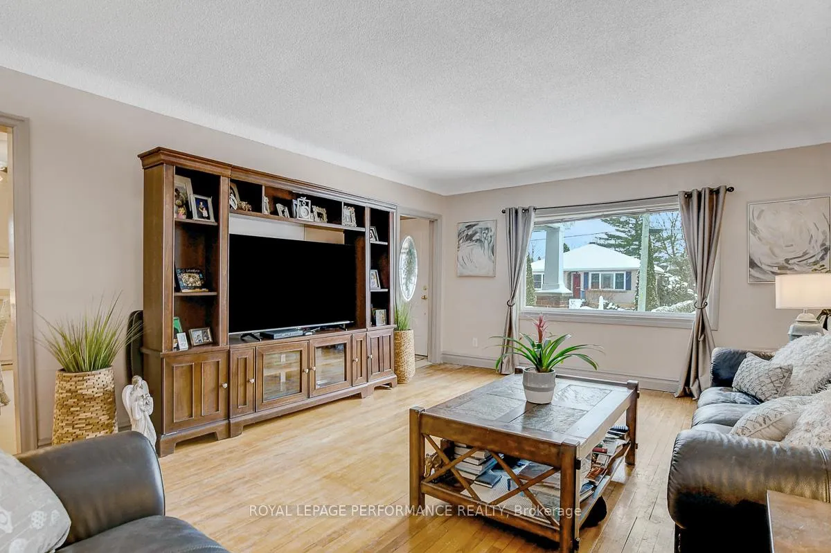 Photo 5 of 103 Glynn Avenue, Ottawa, Overbrook — HOMEH