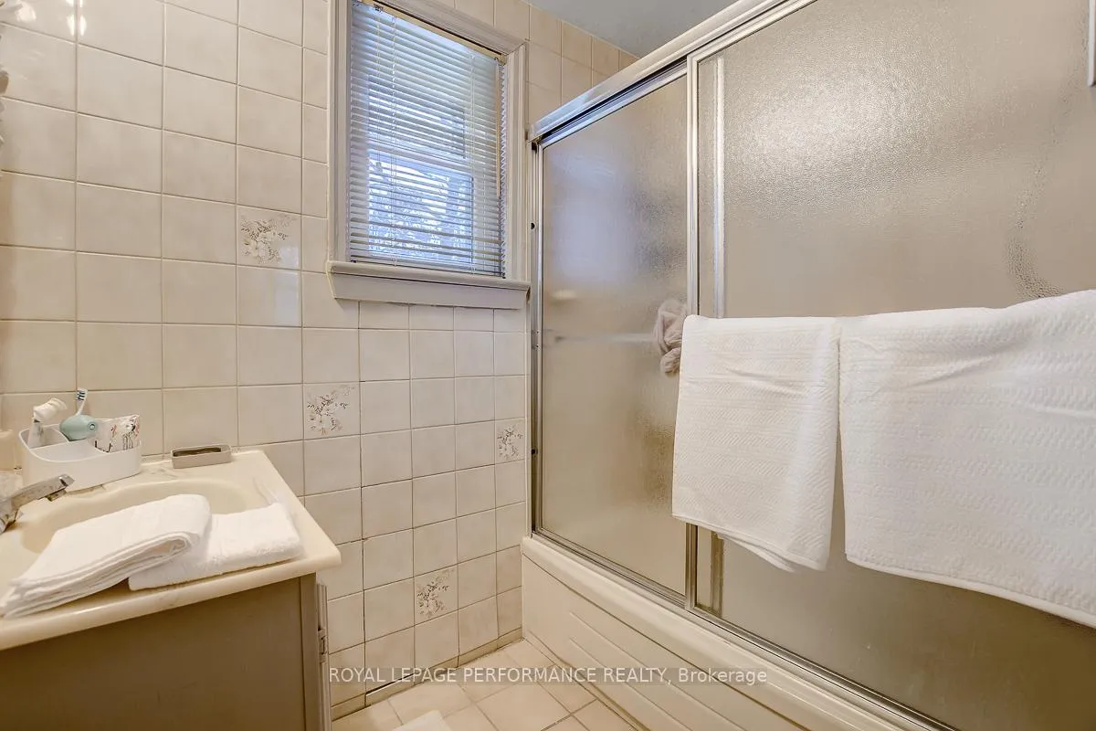 Photo 18 of 103 Glynn Avenue, Ottawa, Overbrook — HOMEH
