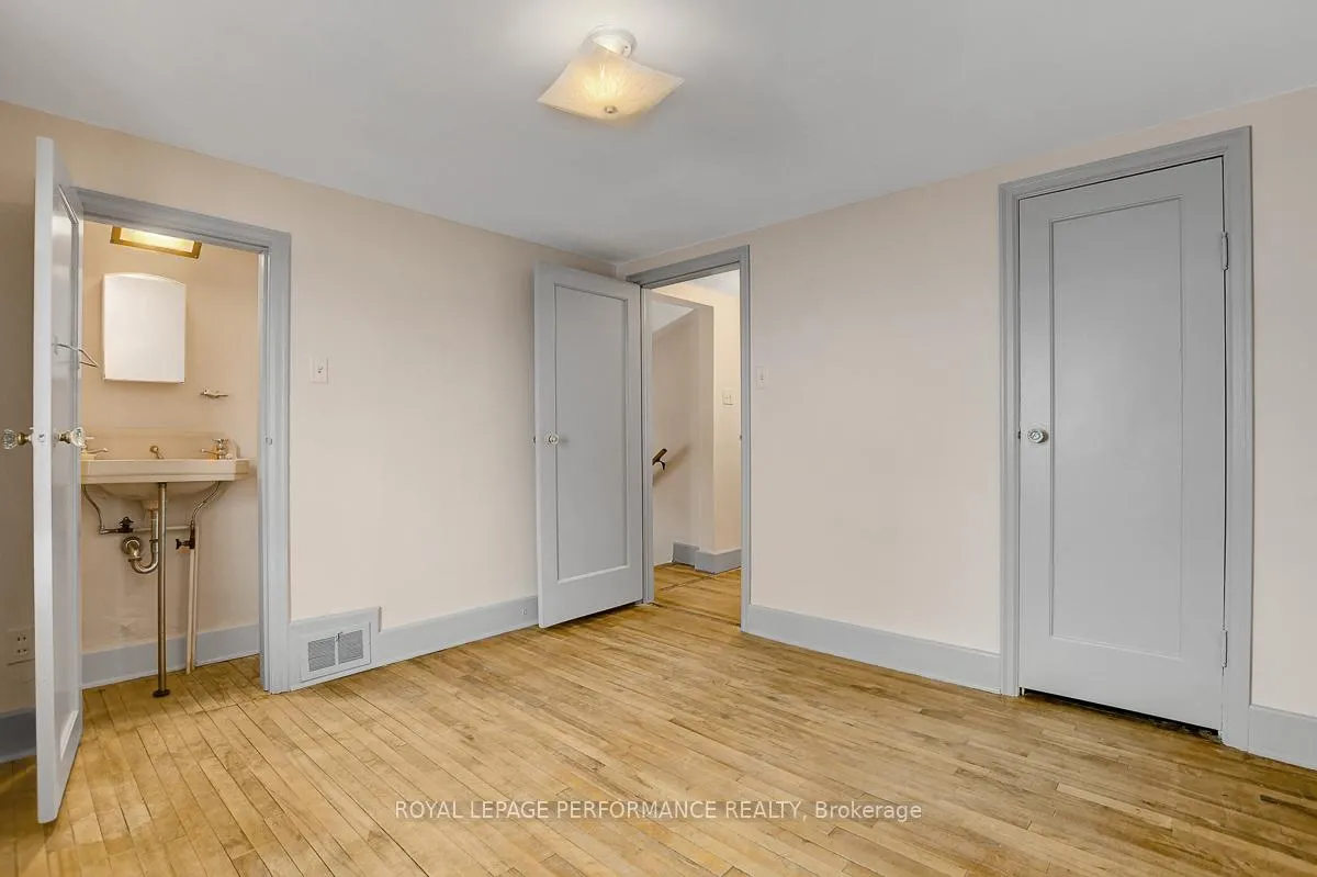 Photo 23 of 103 Glynn Avenue, Ottawa, Overbrook — HOMEH