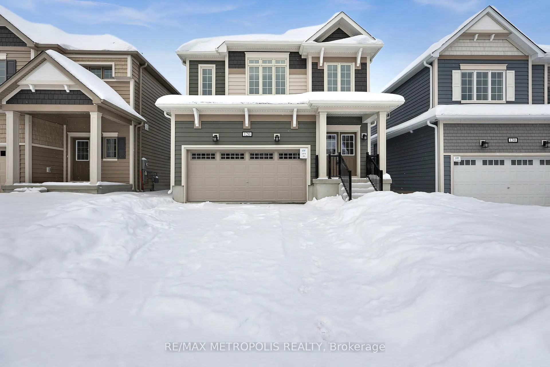 Photo 1 of 120 McEachern Lane, Gravenhurst, Muskoka (S) — HOMEH