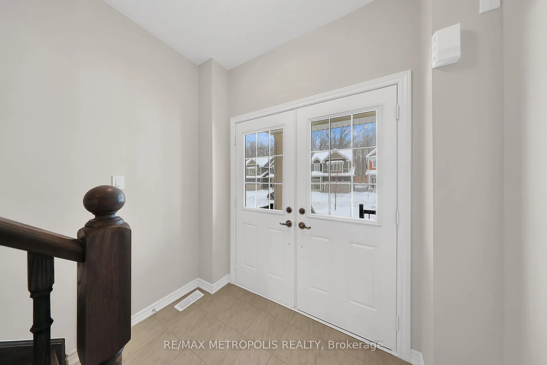 Photo 3 of 120 McEachern Lane, Gravenhurst, Muskoka (S) — HOMEH