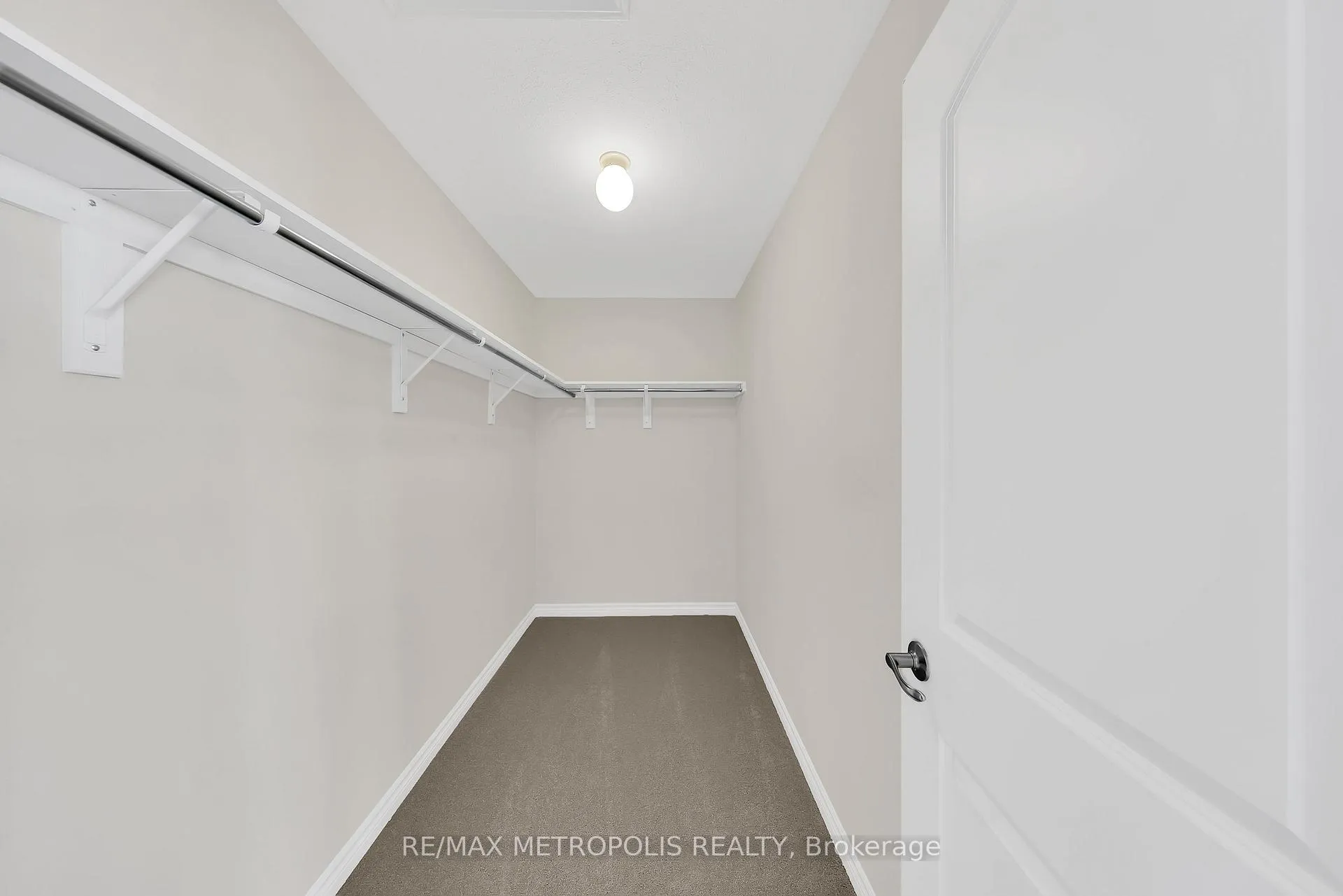 Photo 35 of 120 McEachern Lane, Gravenhurst, Muskoka (S) — HOMEH