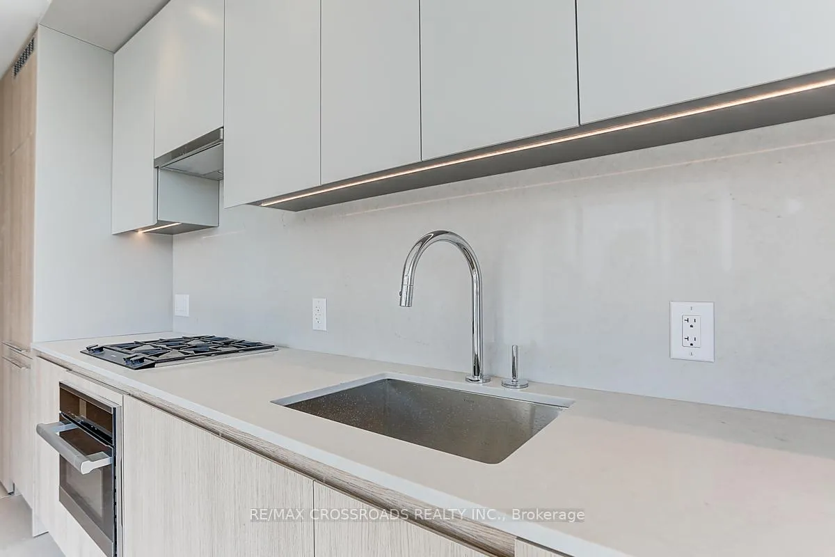 Photo 11 of Unit 2003, 81 Wellesley Street E, Toronto, Church-Yonge Corridor — HOMEH